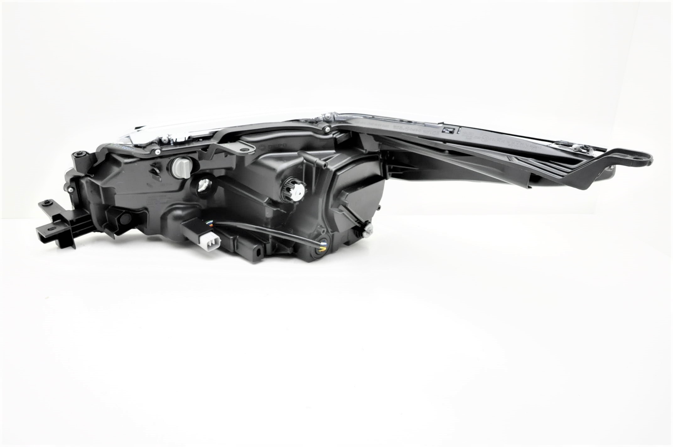 TOYOTA FORTUNER SW4 OD 2015- REFLEKTORY KOMPLET Wersja Europejska