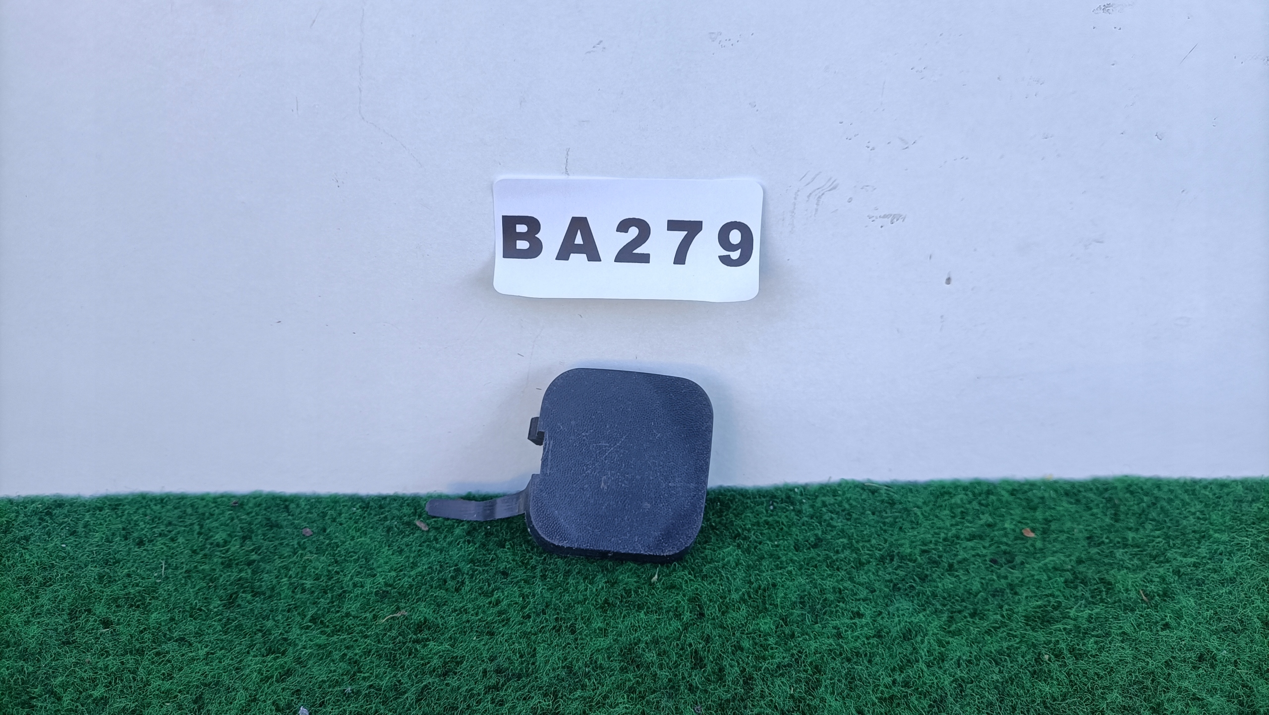 RENAULT ESPACE 4 IV Abschleppöse der Stoßstange vorne SQ1180 BA279