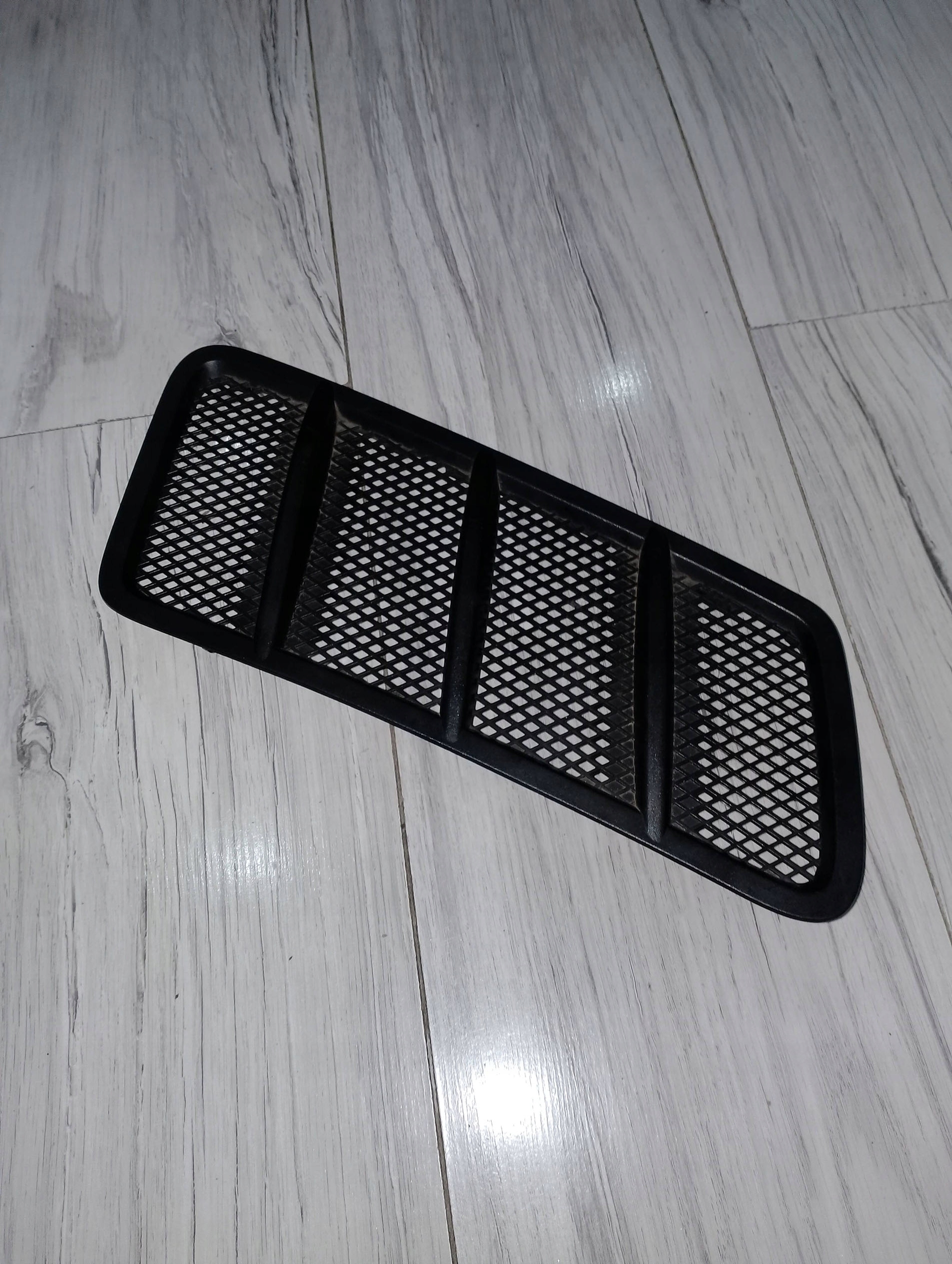 Решетка капота впускной правый MERCEDES ML A166880205