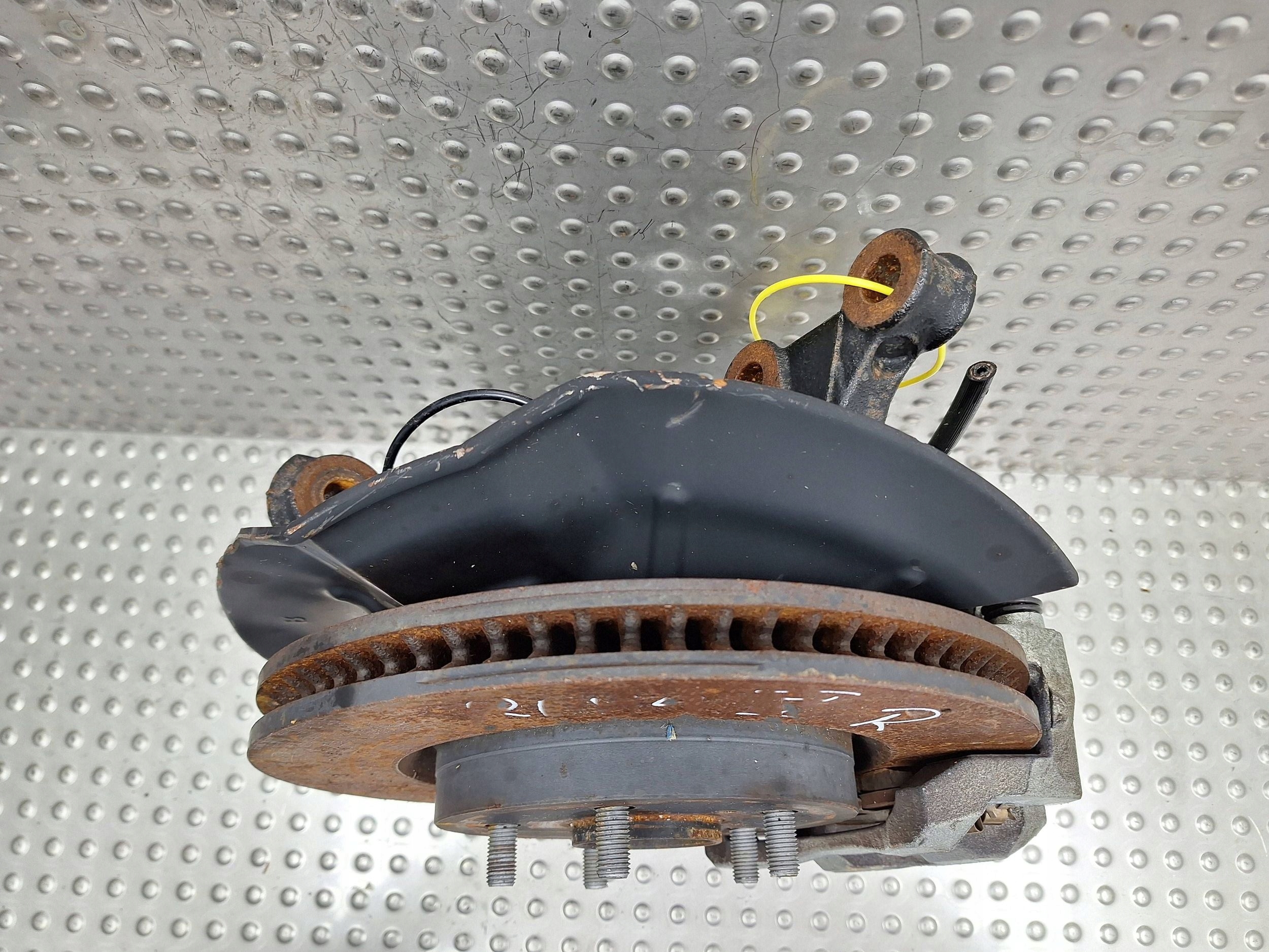 swing right front LEXUS UX 18- F12R