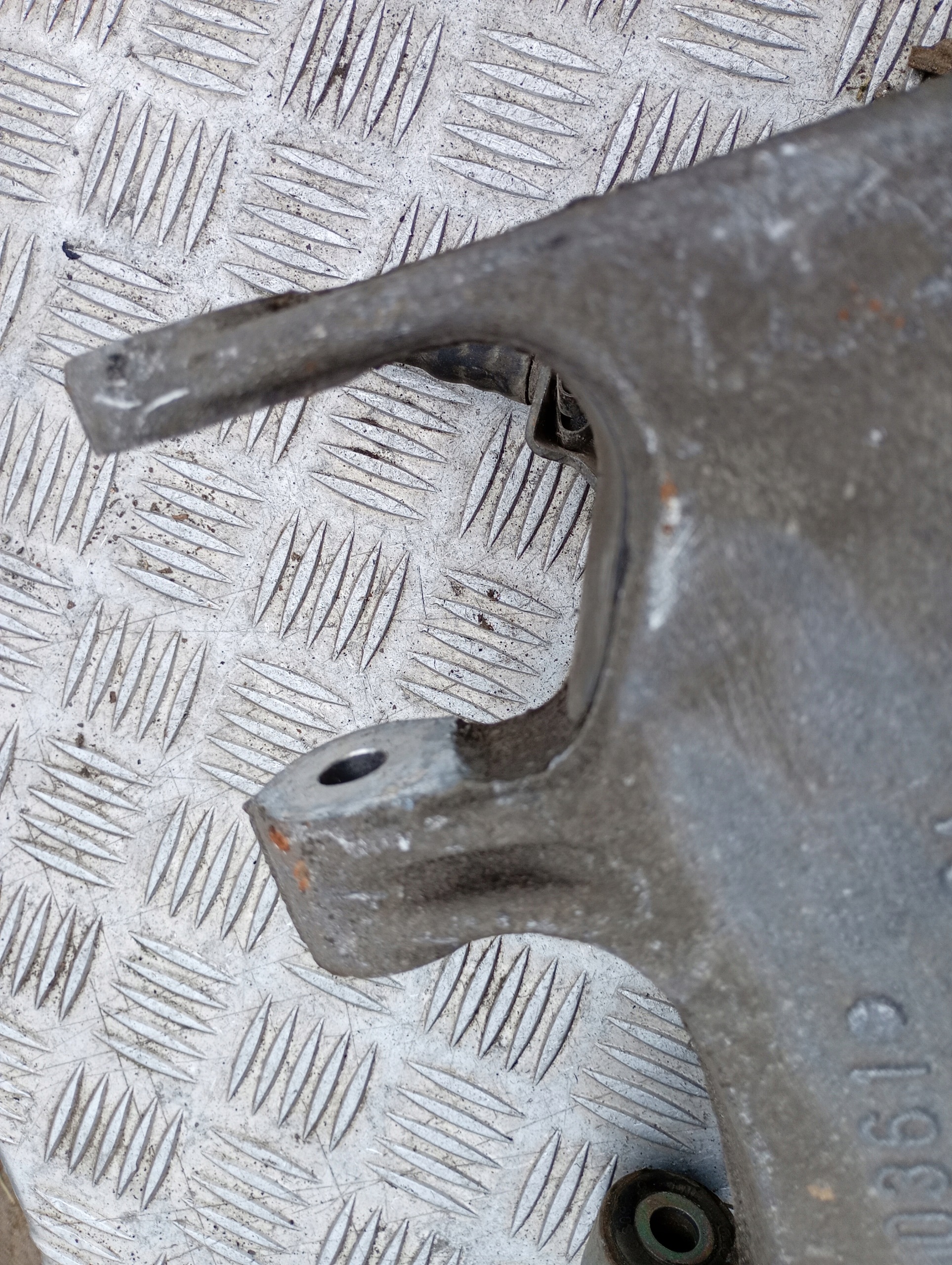 AUDI A8 D3 Querlenker unterer heck links oder rechts 4E0511511F