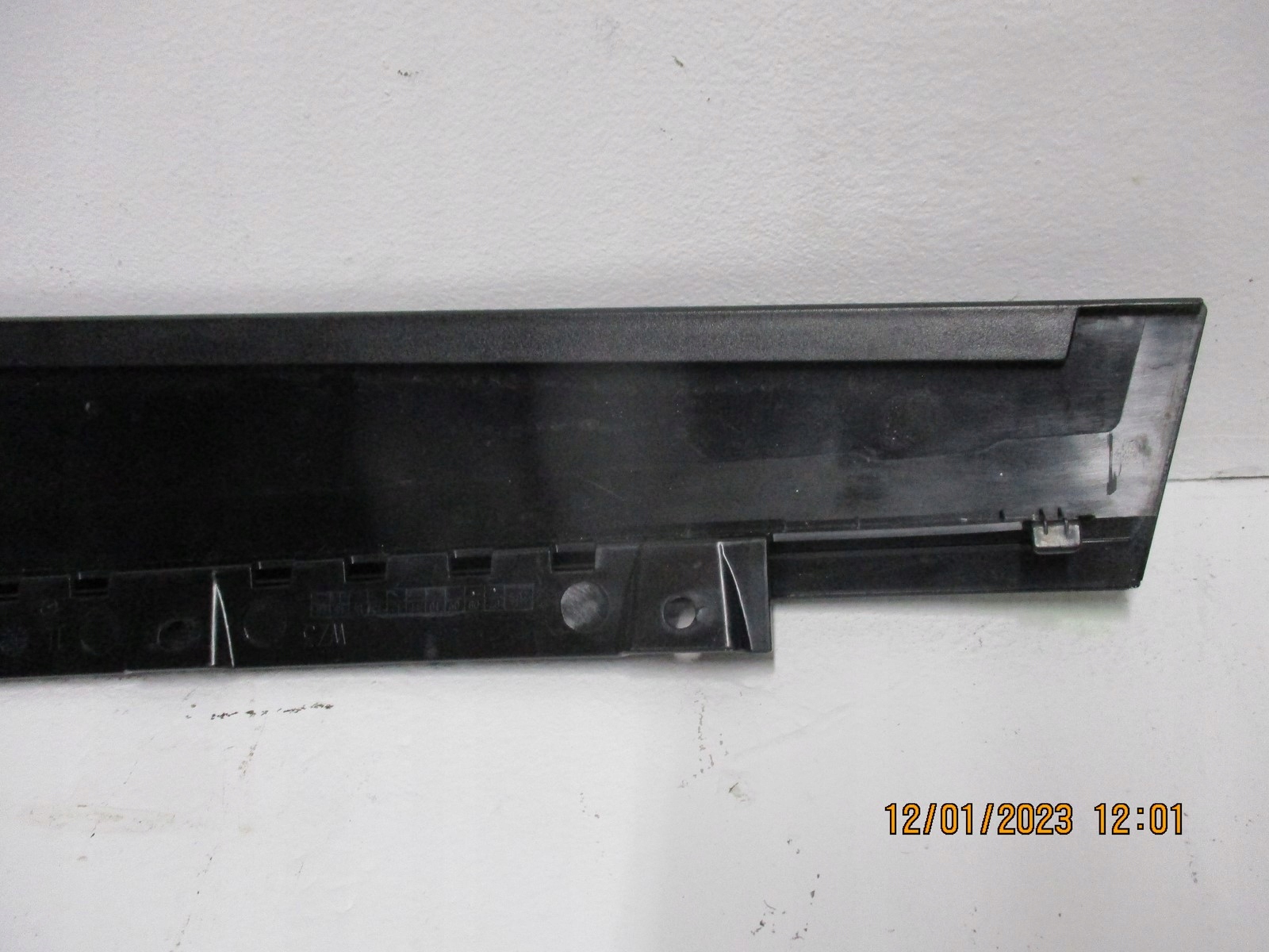 moulding door left front MERCEDES A1777220100