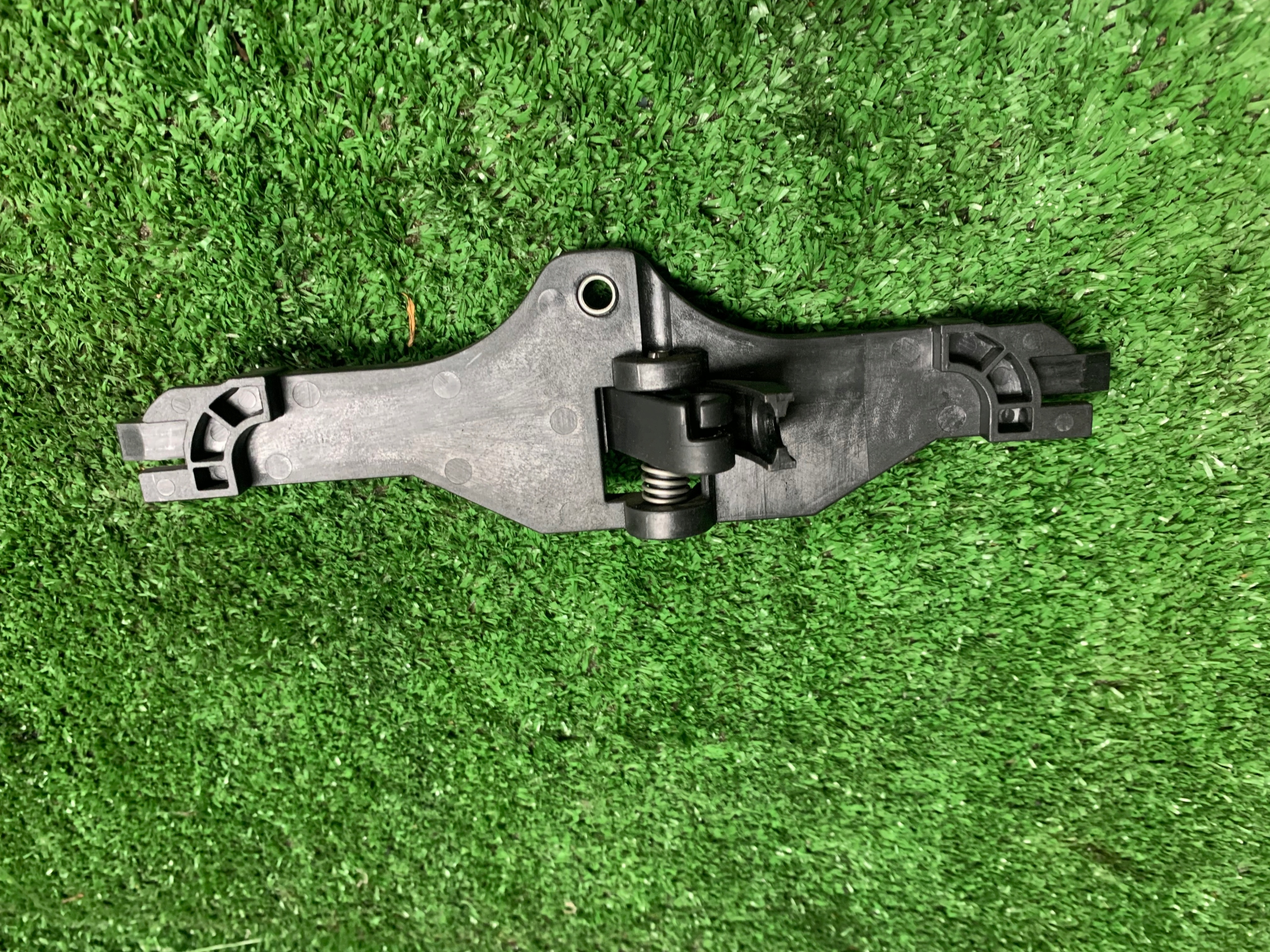 handle inner rear Mercedes-Benz E W211 A2117600008