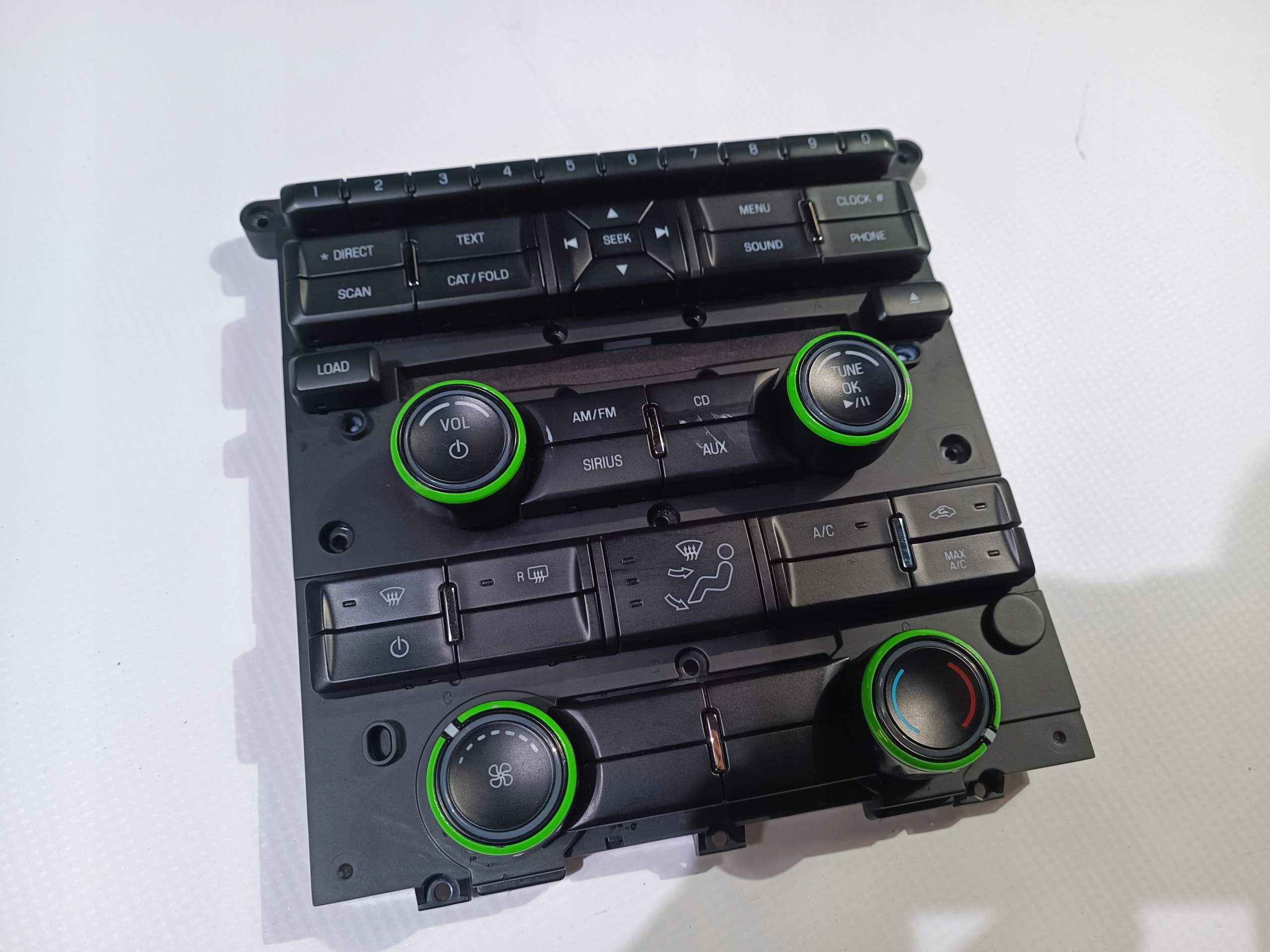 Panele radia klimatizaci Ford Mustang V 2010-2014