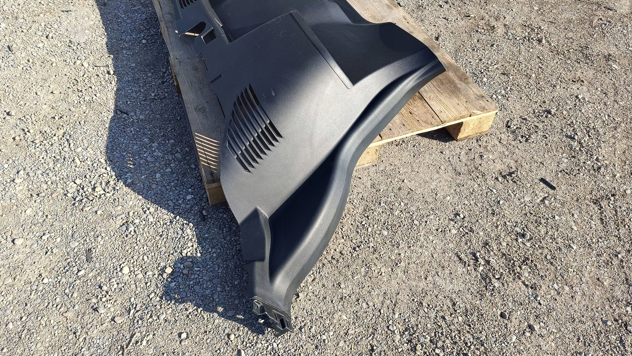 side upholstery side boot left left side Ford Explorer V 2011
