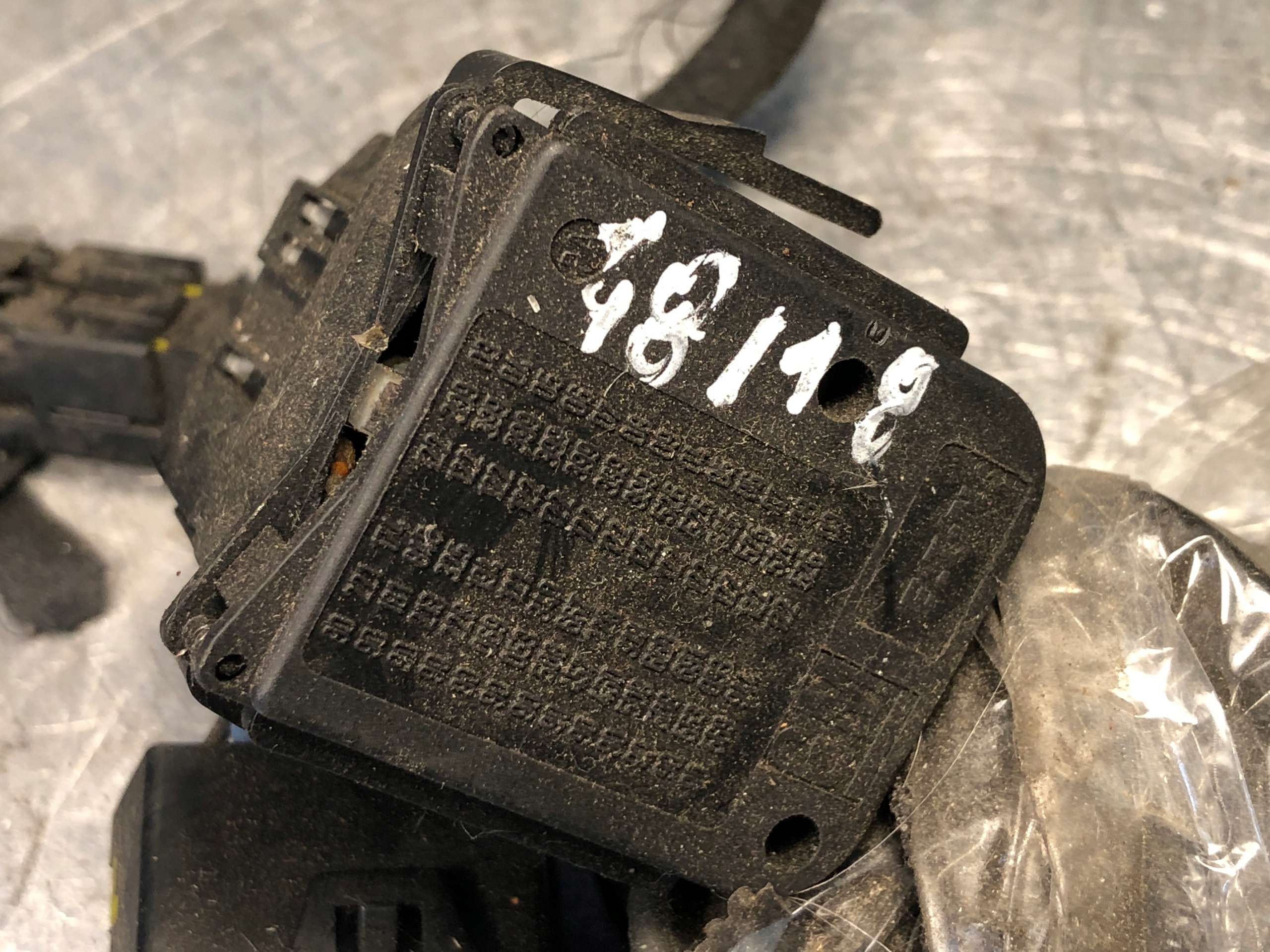 DEVIO LUCI TERGICRISTALLO TERGI Opel Omega B 12239903