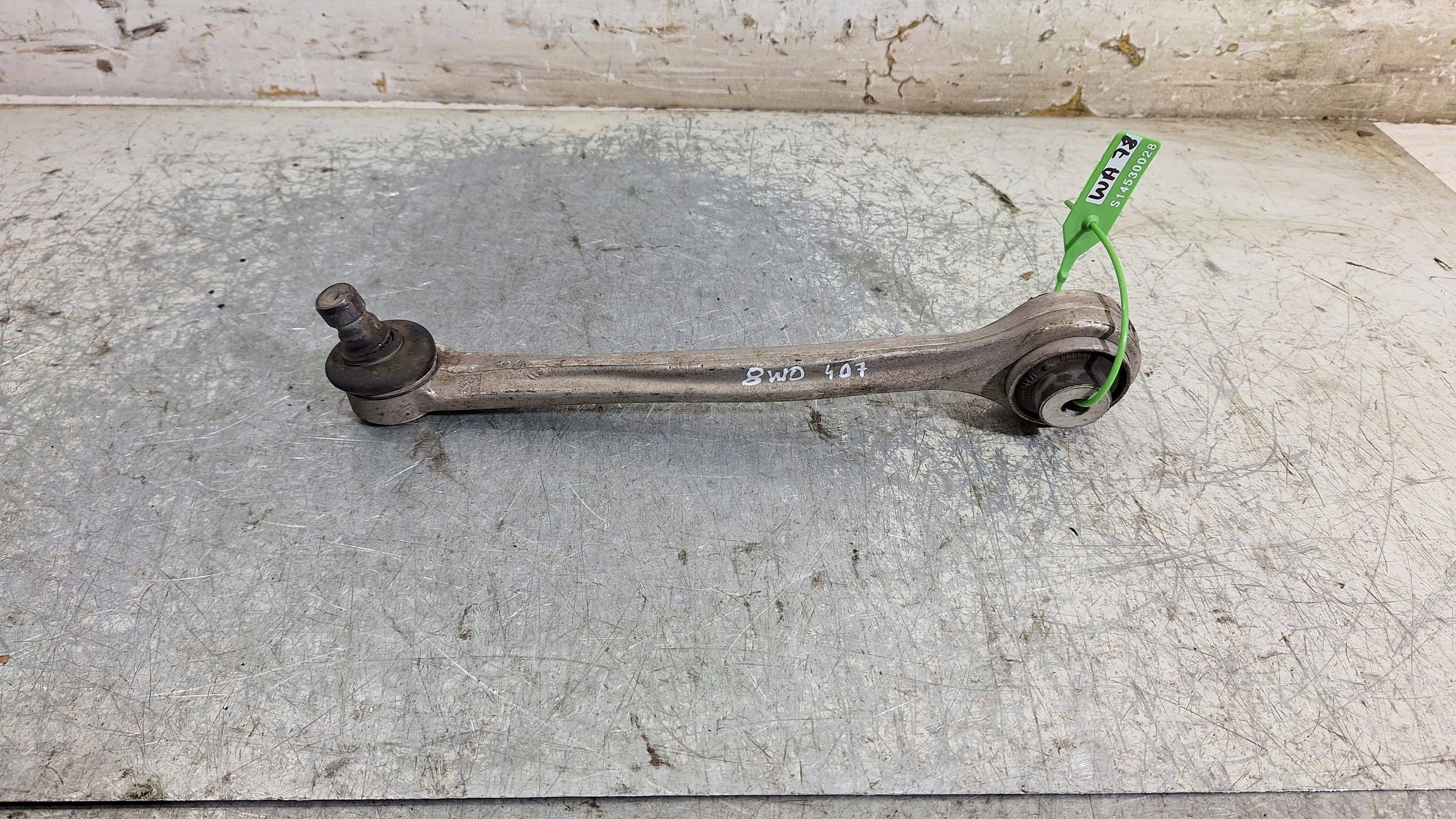 arm upper left 8W0407509B AUDI A4 B9 A5 8W