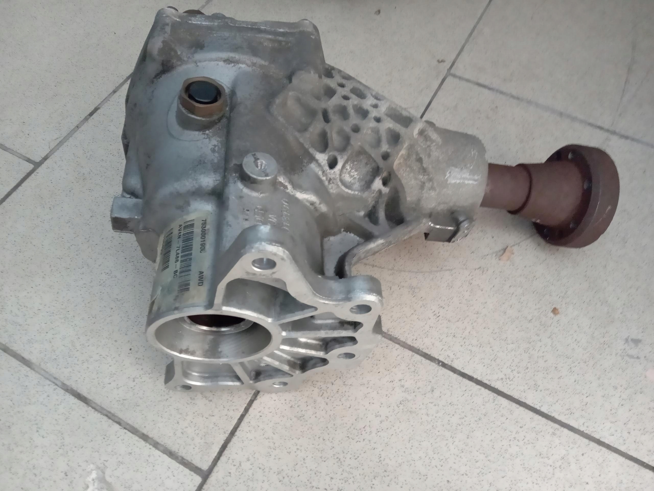 PRZEDNI MOST DYFER REDUKTOR FORD KUGA MK1 2.0 TDCI Producent części Ford OE