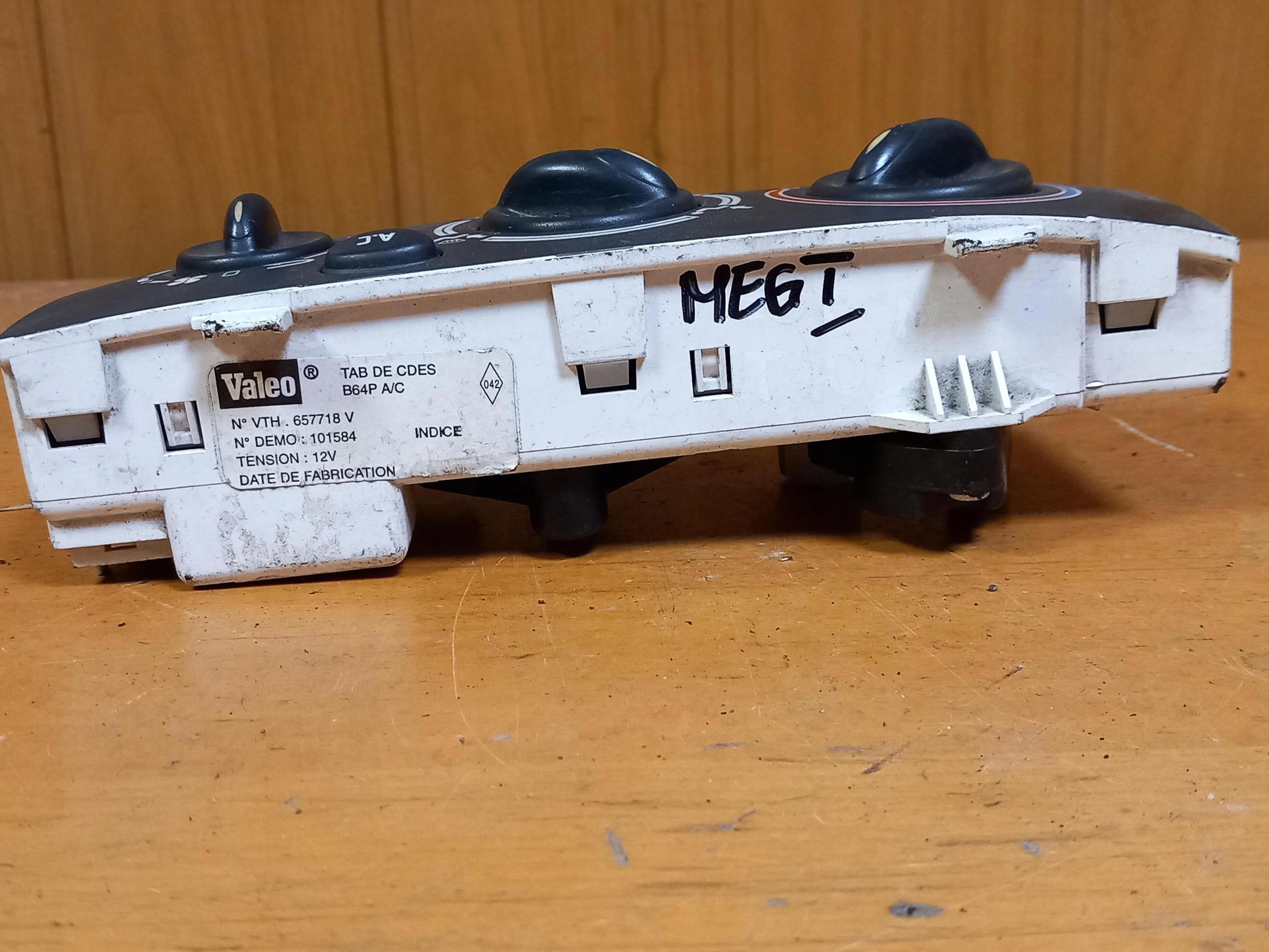COMANDI CLIMA RENAULT MEGANE e 657718V 95-02