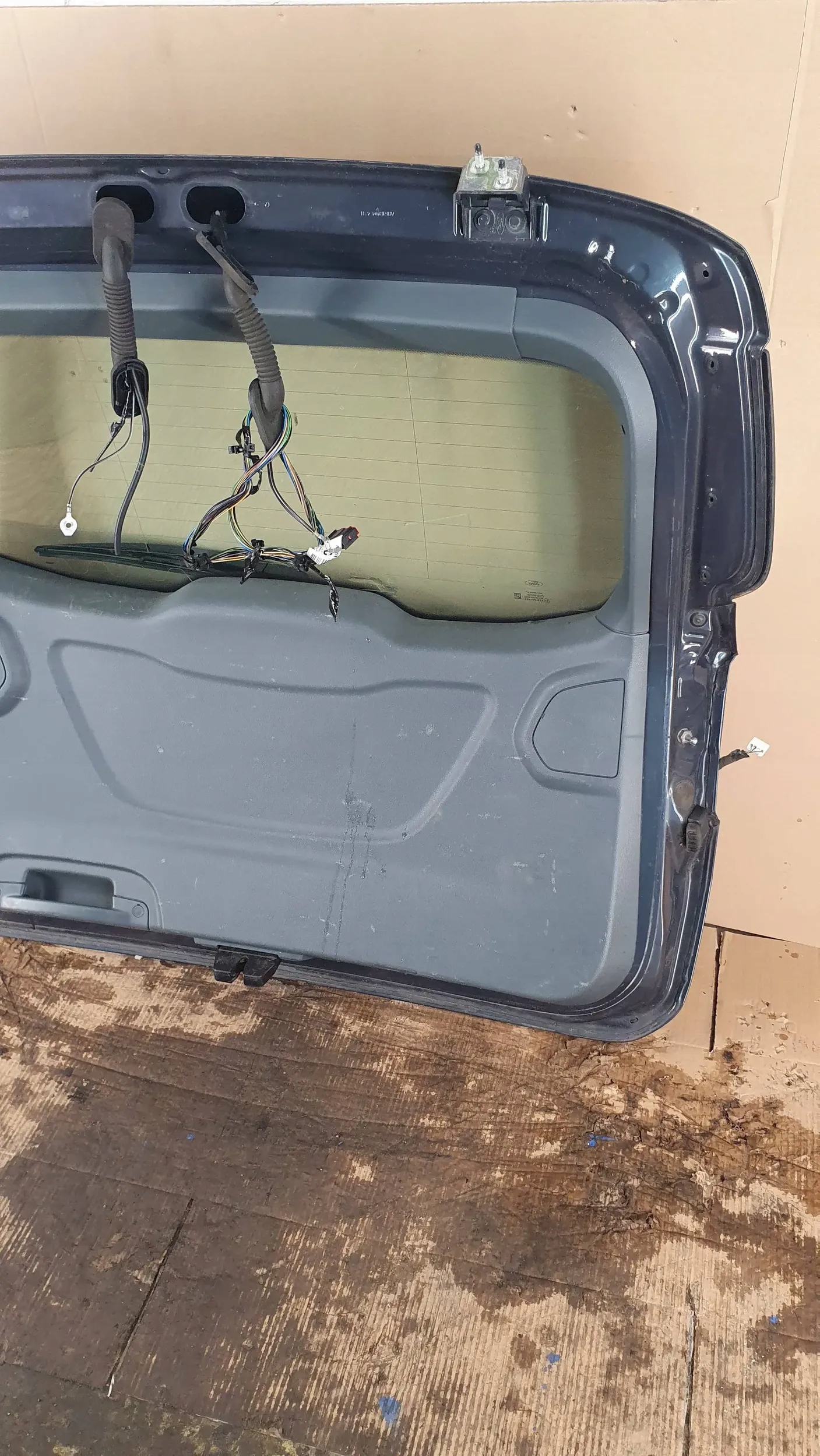 Ford C-MAX II 2 10- krotki trunk door boot $