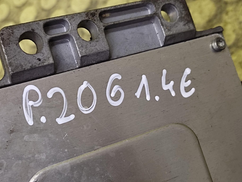 PEUGEOT 206 control unit of the engine 9659553480