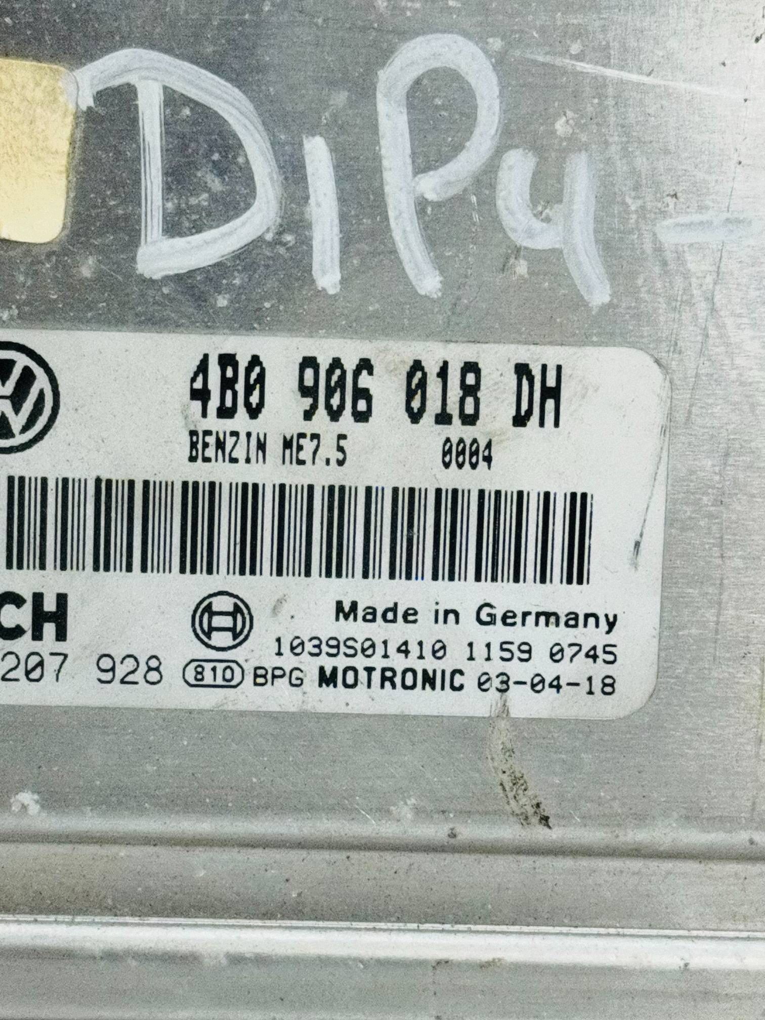 Volkswagen PASSAT B5.5 control unit of the engine computer Ecu module 4B0906018DH