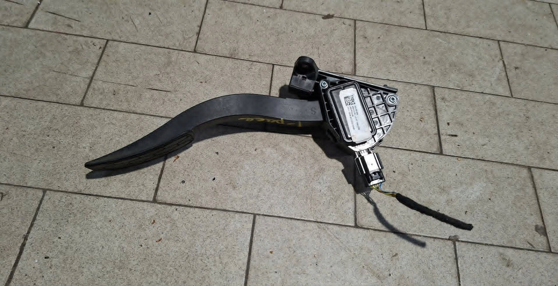 pedala gasa Jaguar i-Pace J9D3-9F836-AB
