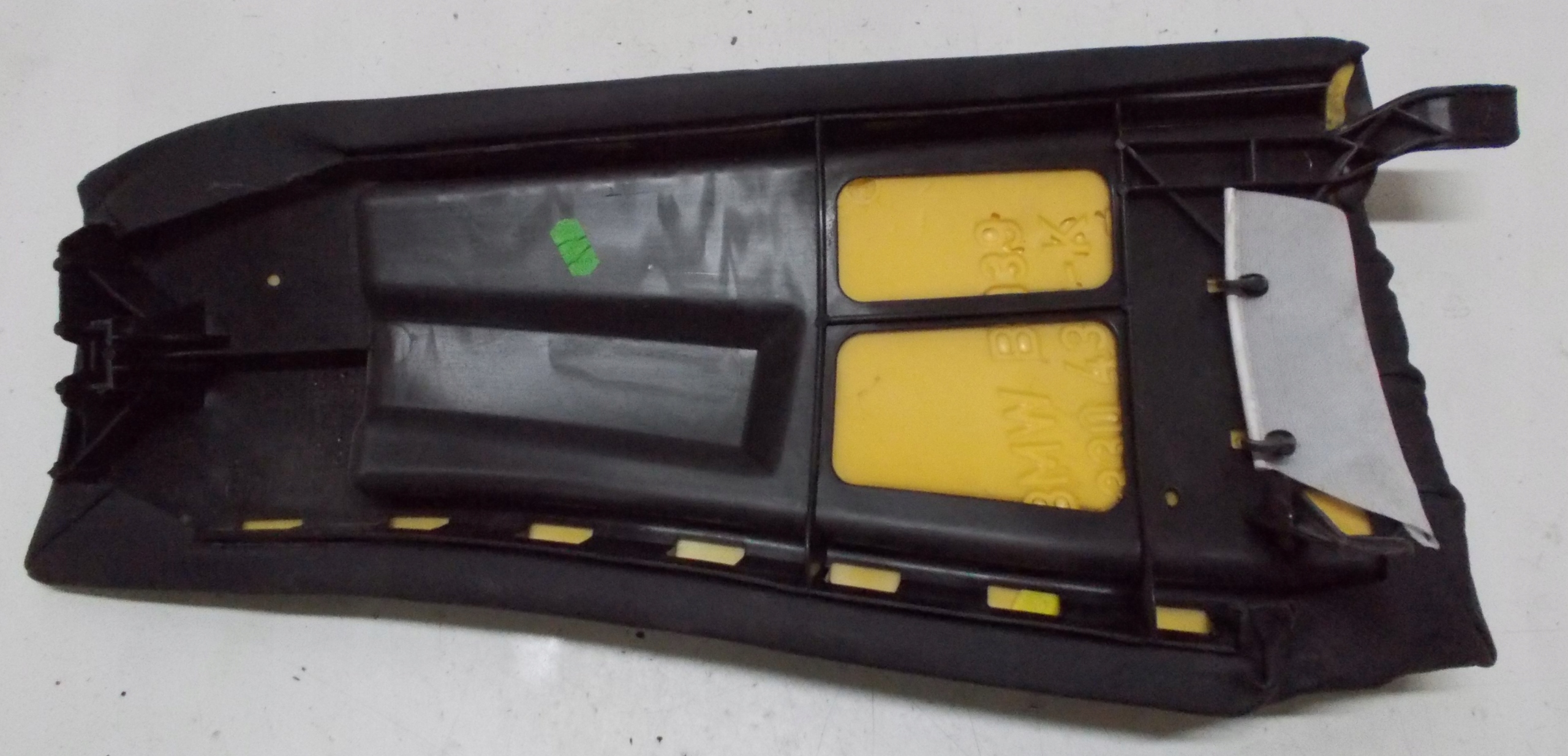 BMW X3 E83 3.0D 08R side OPARCIA KANAPY right 3330438
