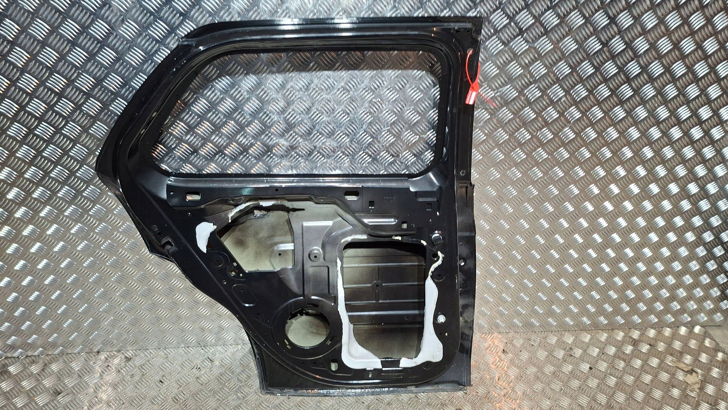 door rear part left CITROEN C4 CACTUS 2014