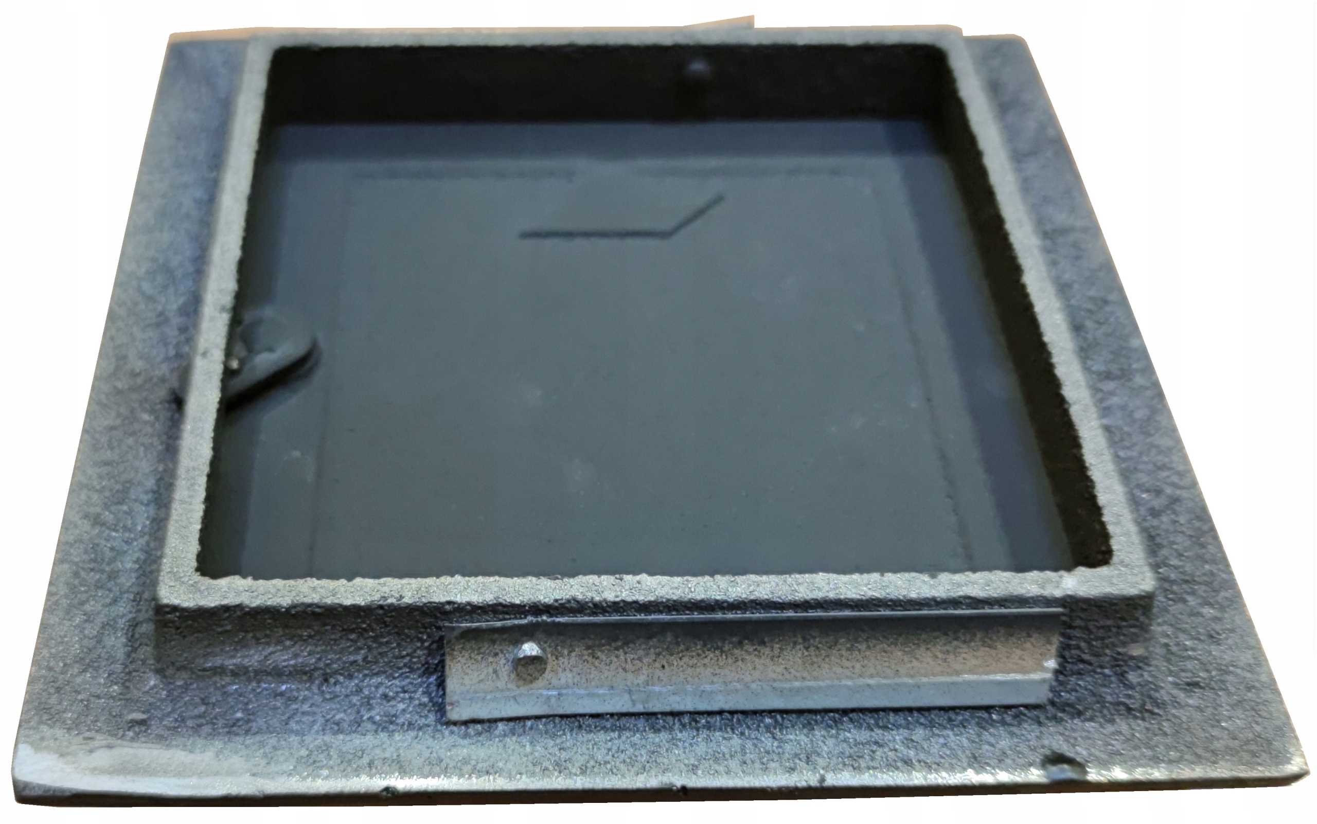 DRZWICZKI PIECA WYCIOROWE REWIZYJNE ŻELIWNE 17X17 Marka inna