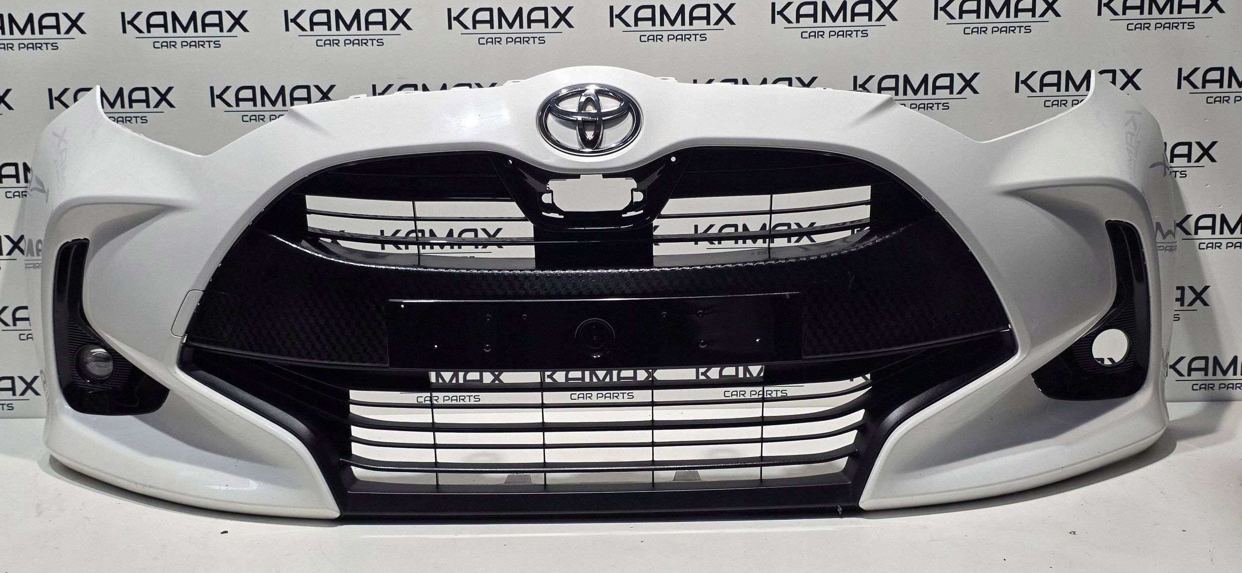 Frontstoßstange vorne Toyota Yaris XP210 521190DA00