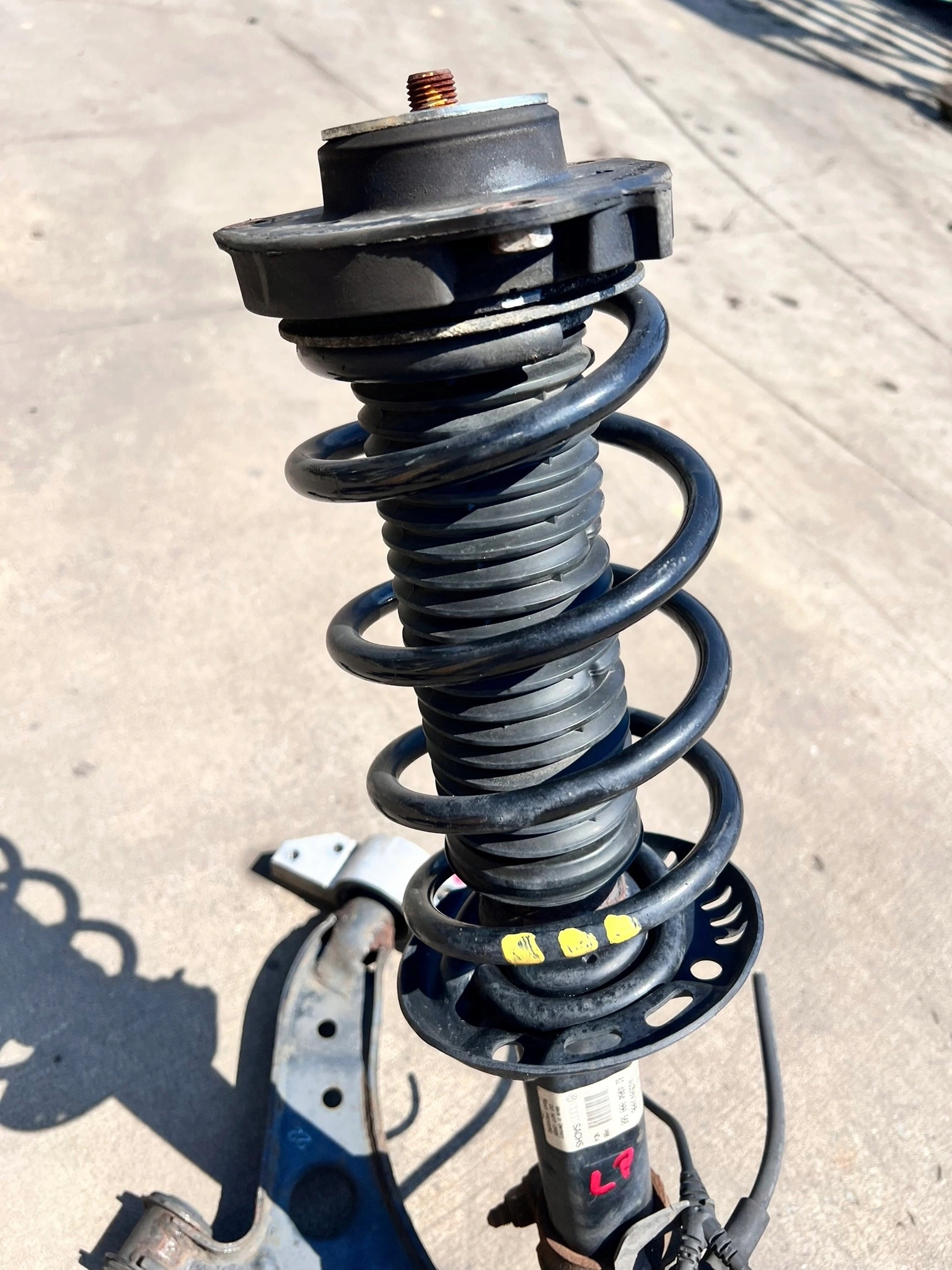 swing left front AUDI A3 VW SKODA 1T0413031DB original
