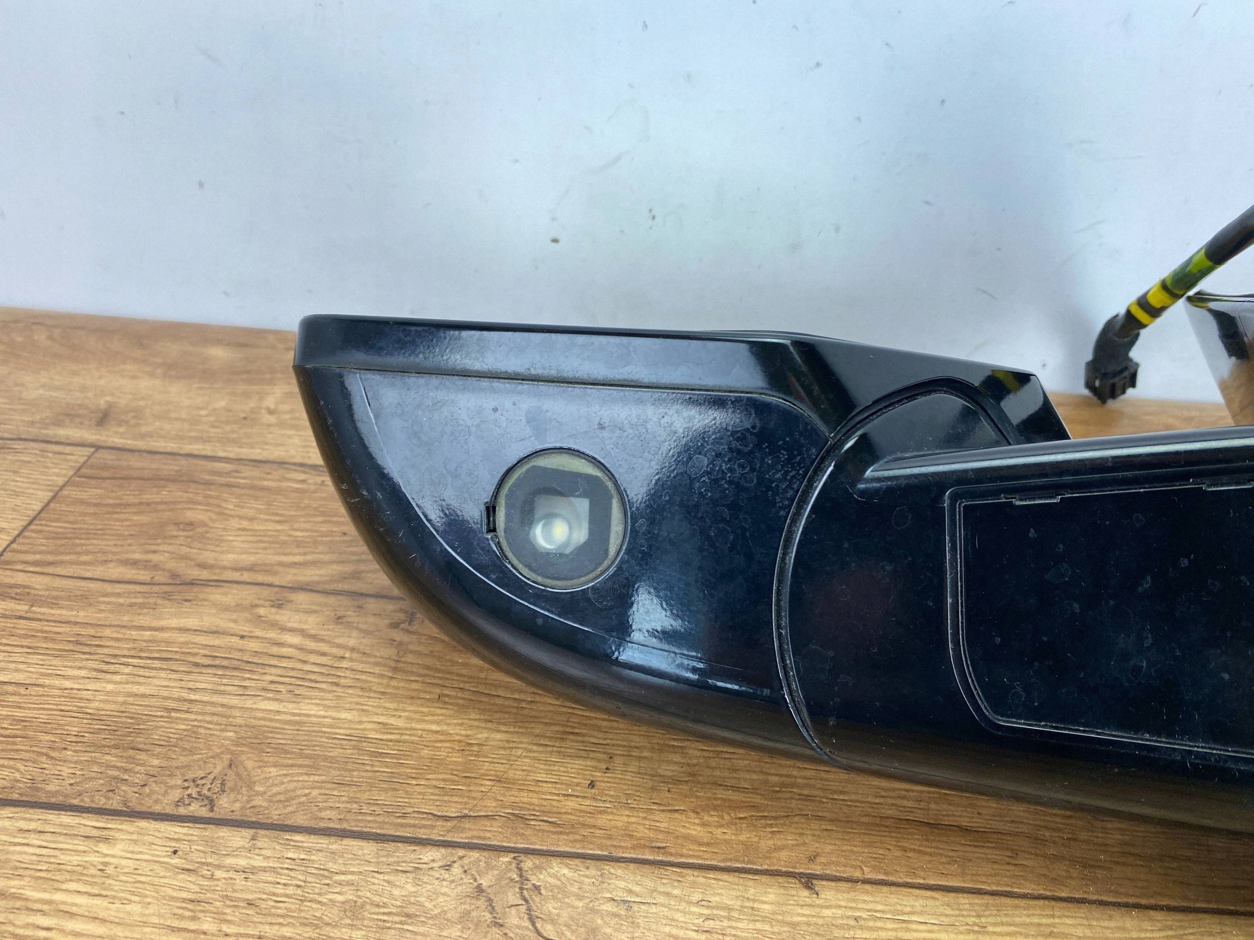 electrics mirror left driver´s 17PIN Cadillac Escalade IV 2015
