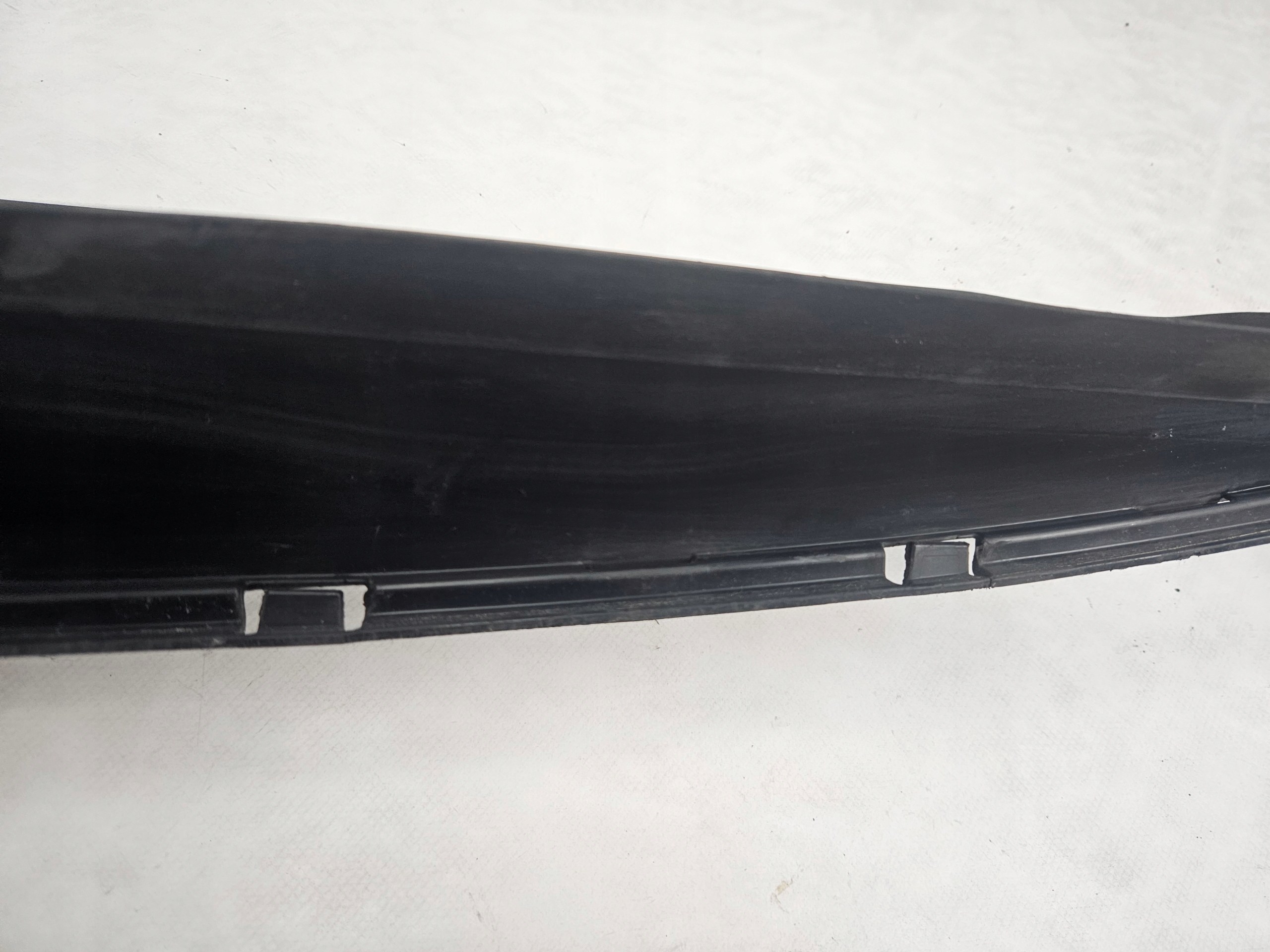 tesla MODEL S РЕСТАЙЛИНГ 2016 -> впуск канал дефлектор воздушный 1057847-00-E