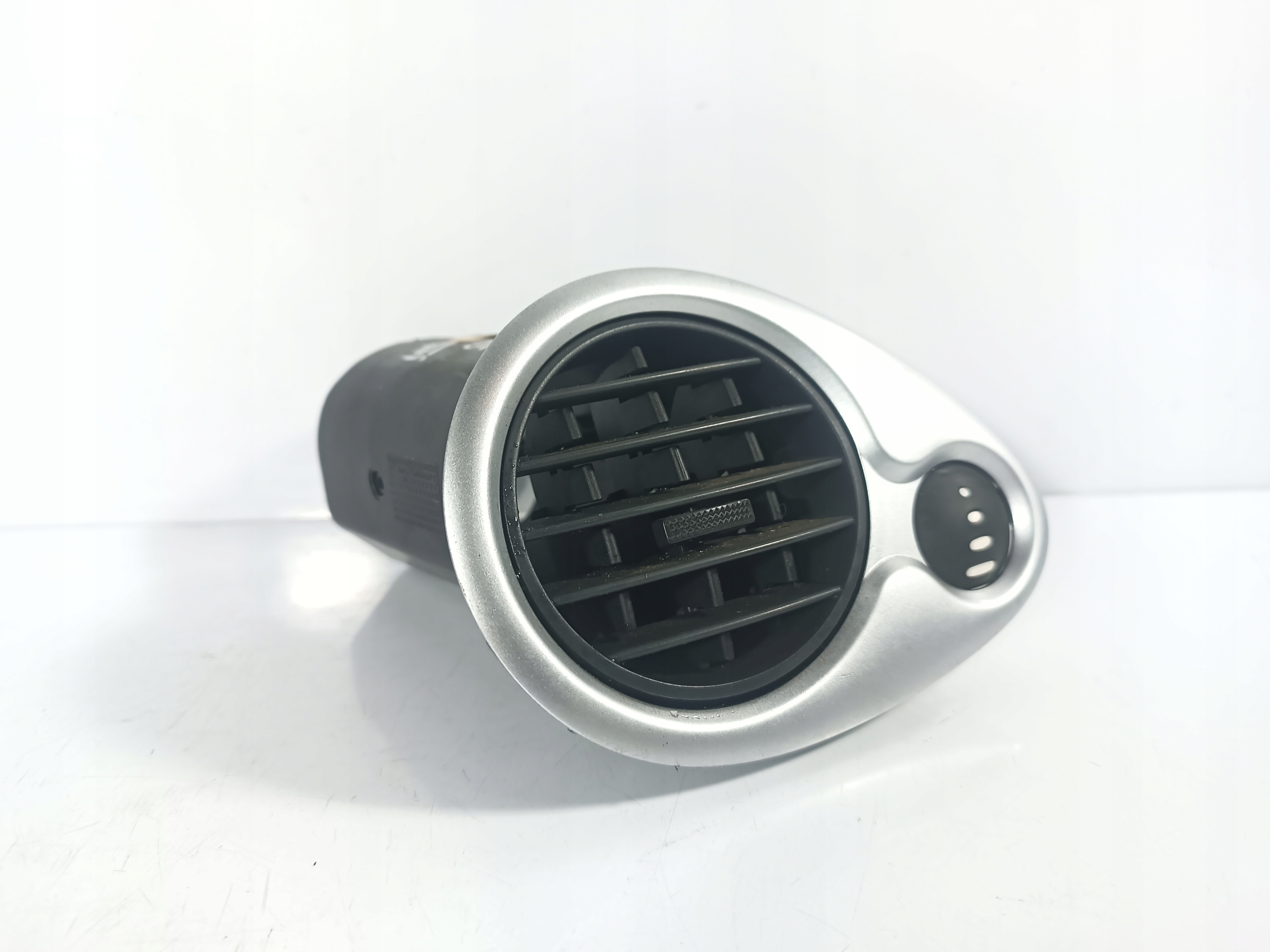 Renault CLIO 3 III 05-12 grid air conditioning devices air left driver´s