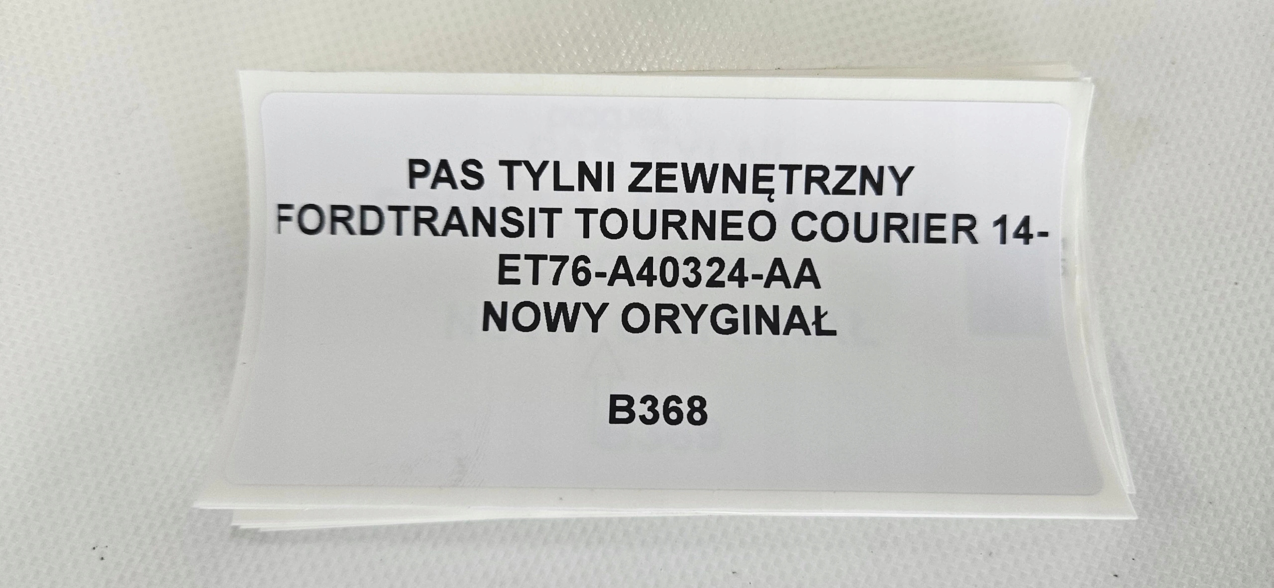 PAS TYLNY ZEWNĘTRZNY FORD TRANSIT TOURNEO 2014- Typ samochodu Samochody osobowe