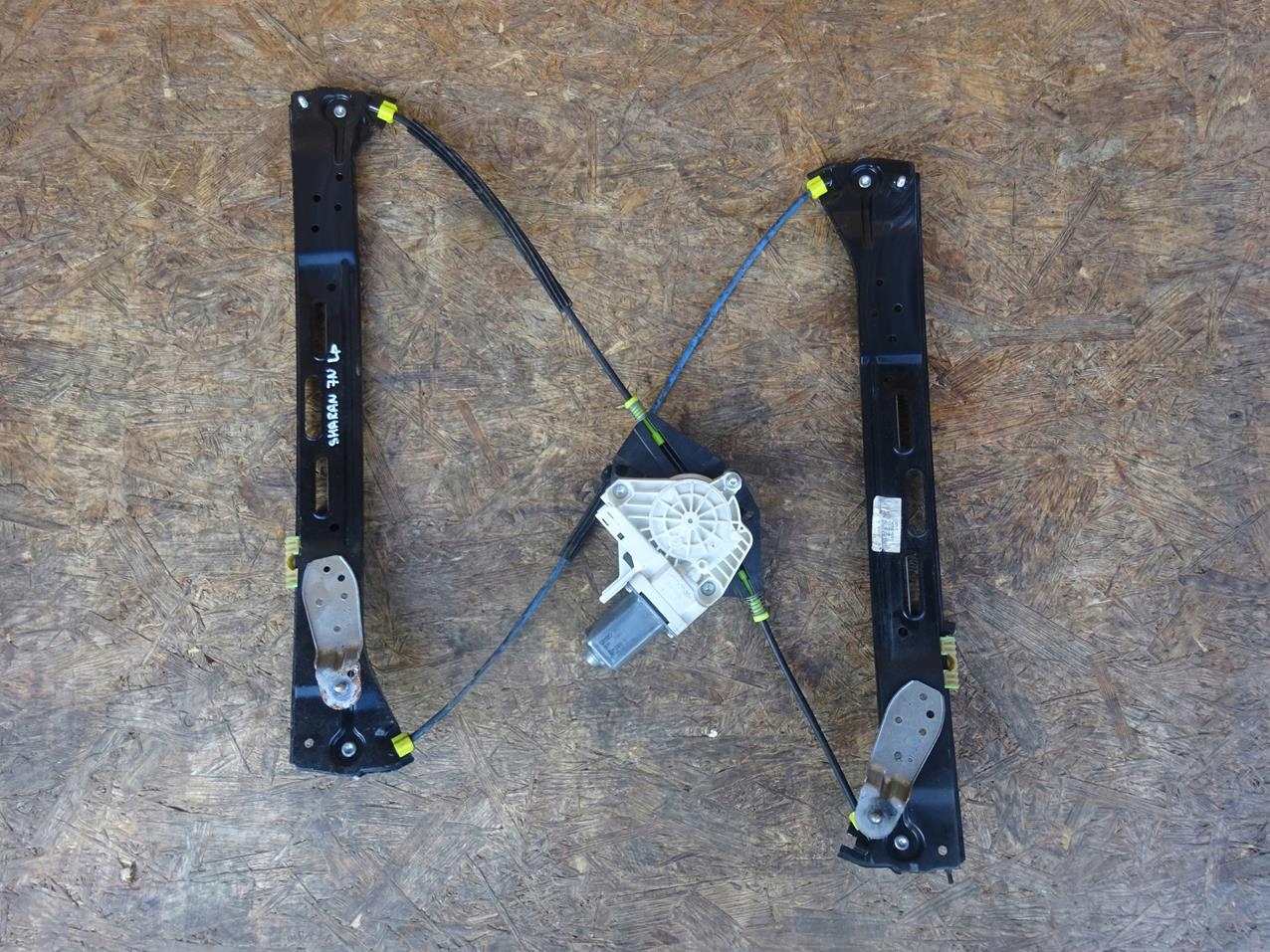 VW SHARAN 7N MECHANIZM SILNICZEK SZYBY LEWY PRZÓD PRZEDNI 7N0837461F