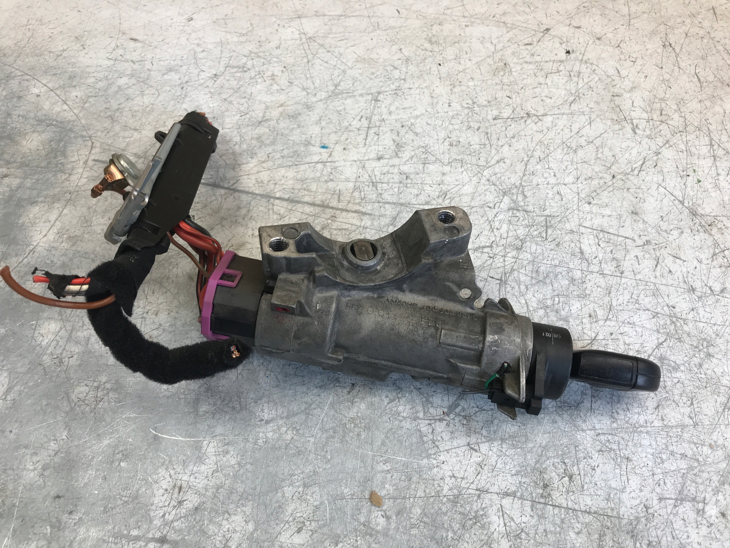 ignition + key SKODA FABIA and 4B0905851C