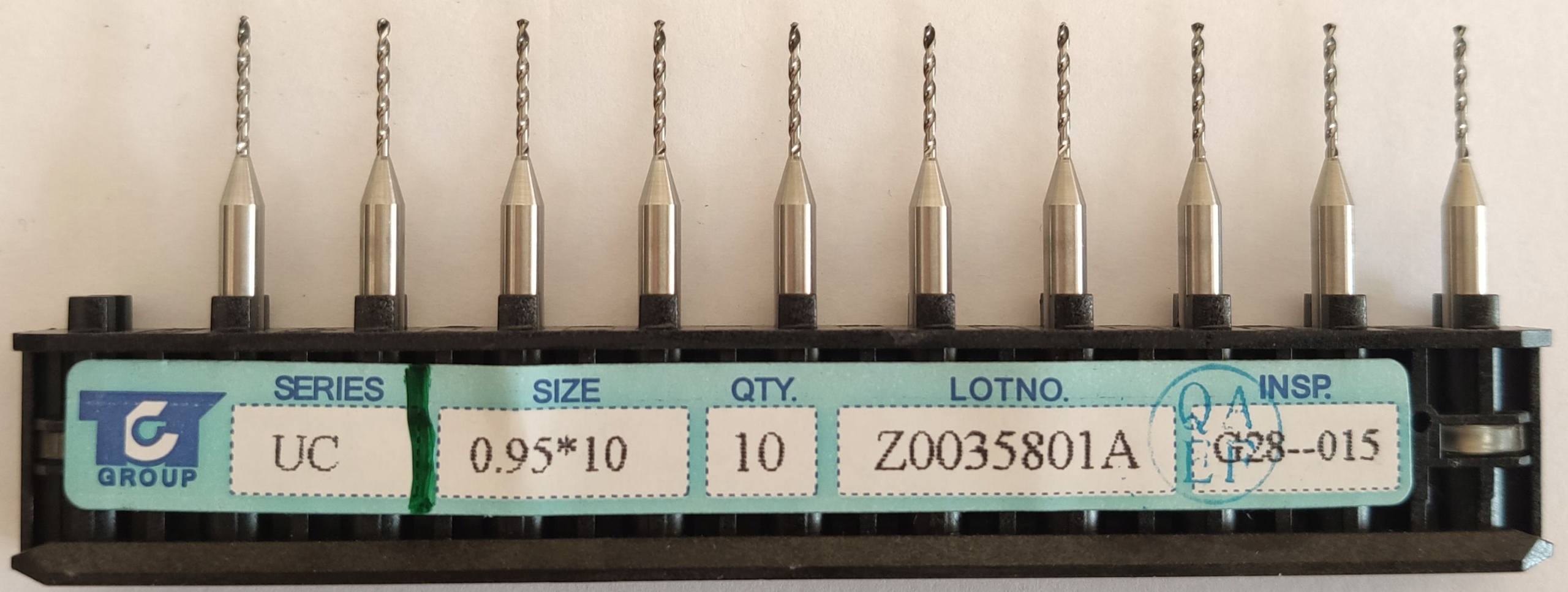 

Wiertła kręte pełnowęglikowe 0,95mm Pcb 3,175mm