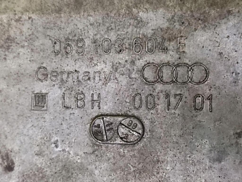 Audi OE 059103603J oil sump