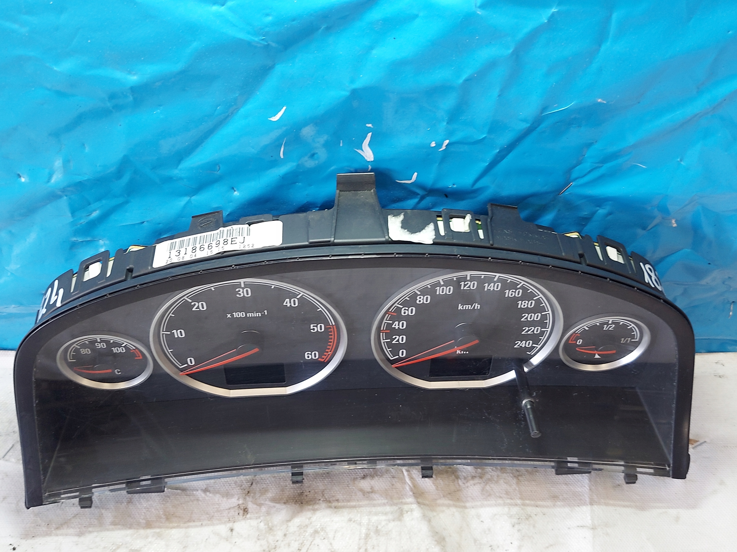 dials clock VECTRA C 3.0 CDTI 13186698EJ