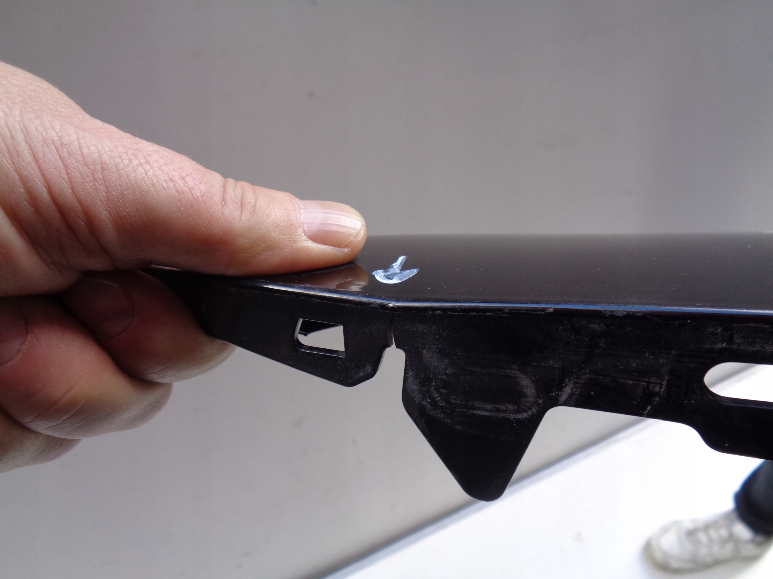 fender left front PEUGEOT 5008 09- NR 43047