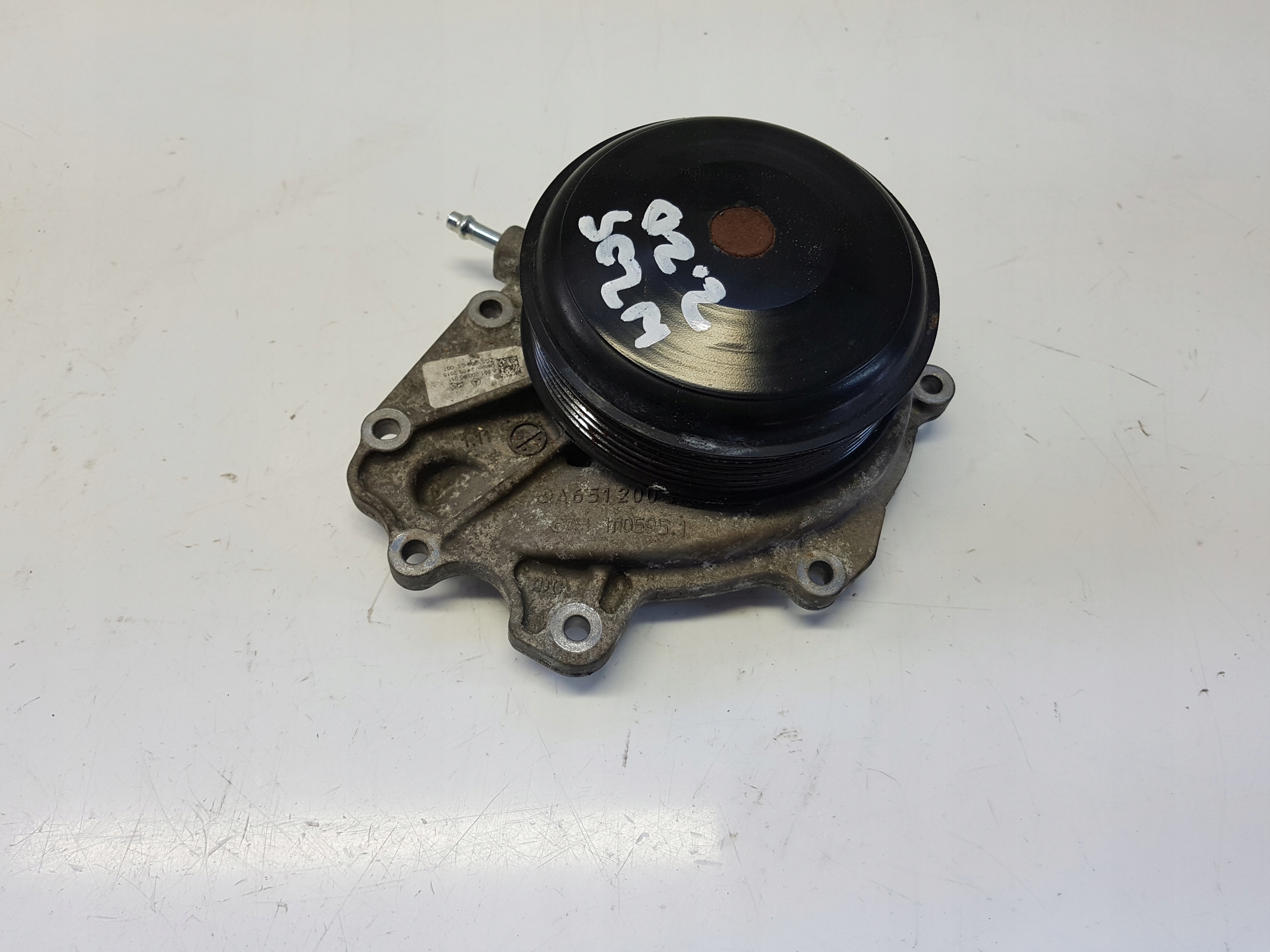 MERCEDES W205 CDI water pump A6512006001
