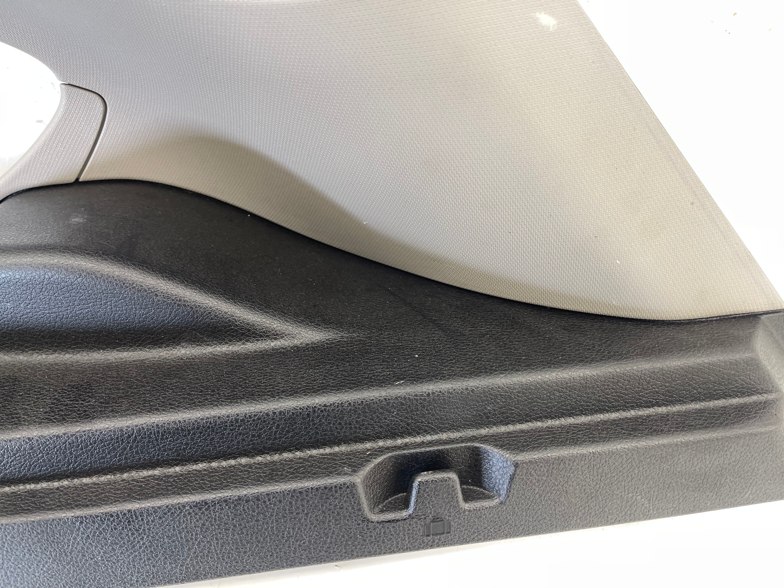plastic cover SLUPKA left BMW F45 ACTIVE TOURER 14065410