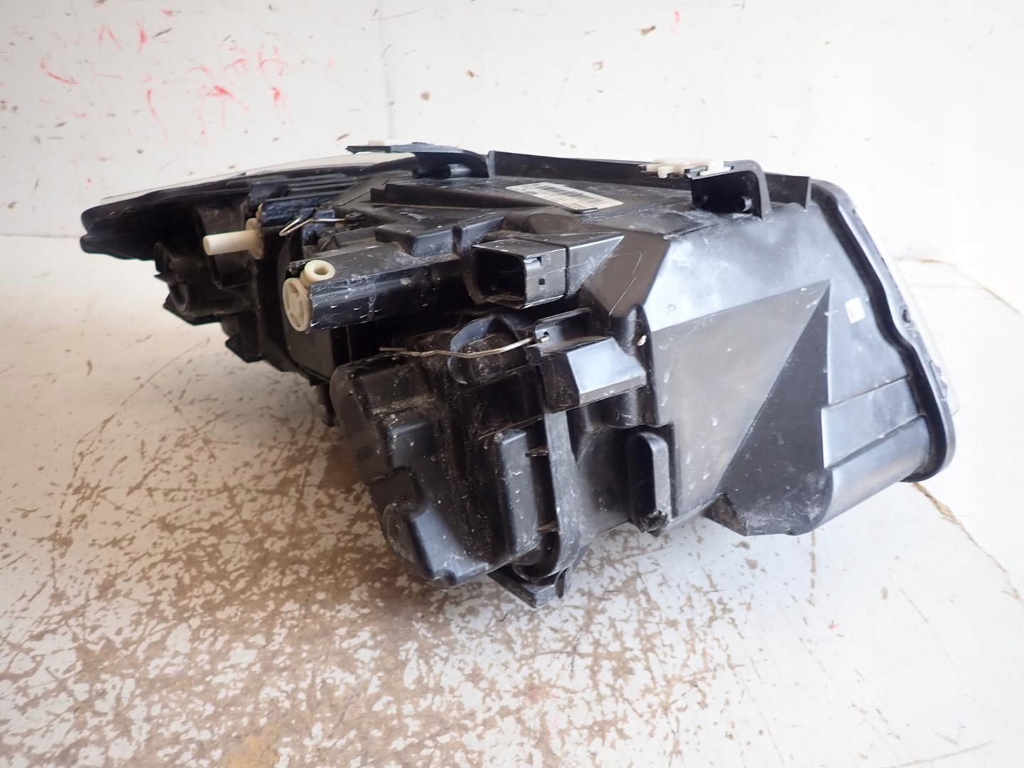 light front front left BMW 3 E90 E91 LIFT 2008