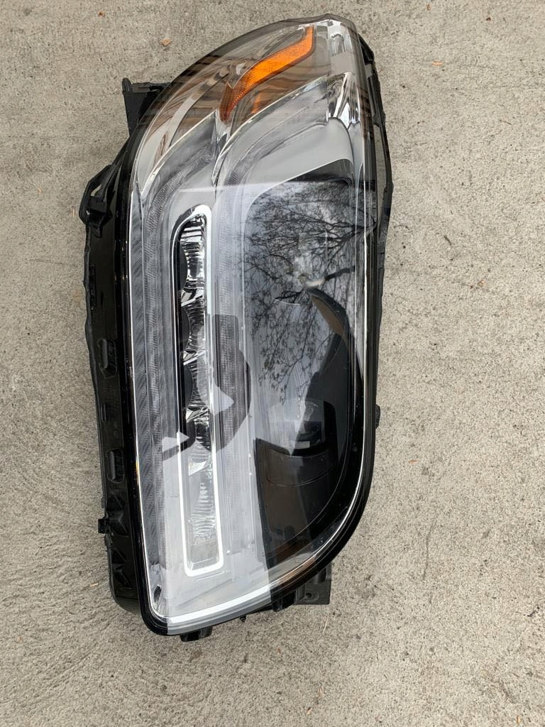 ЛИНКОЛЬН НАВИГАТОР 20+ фара