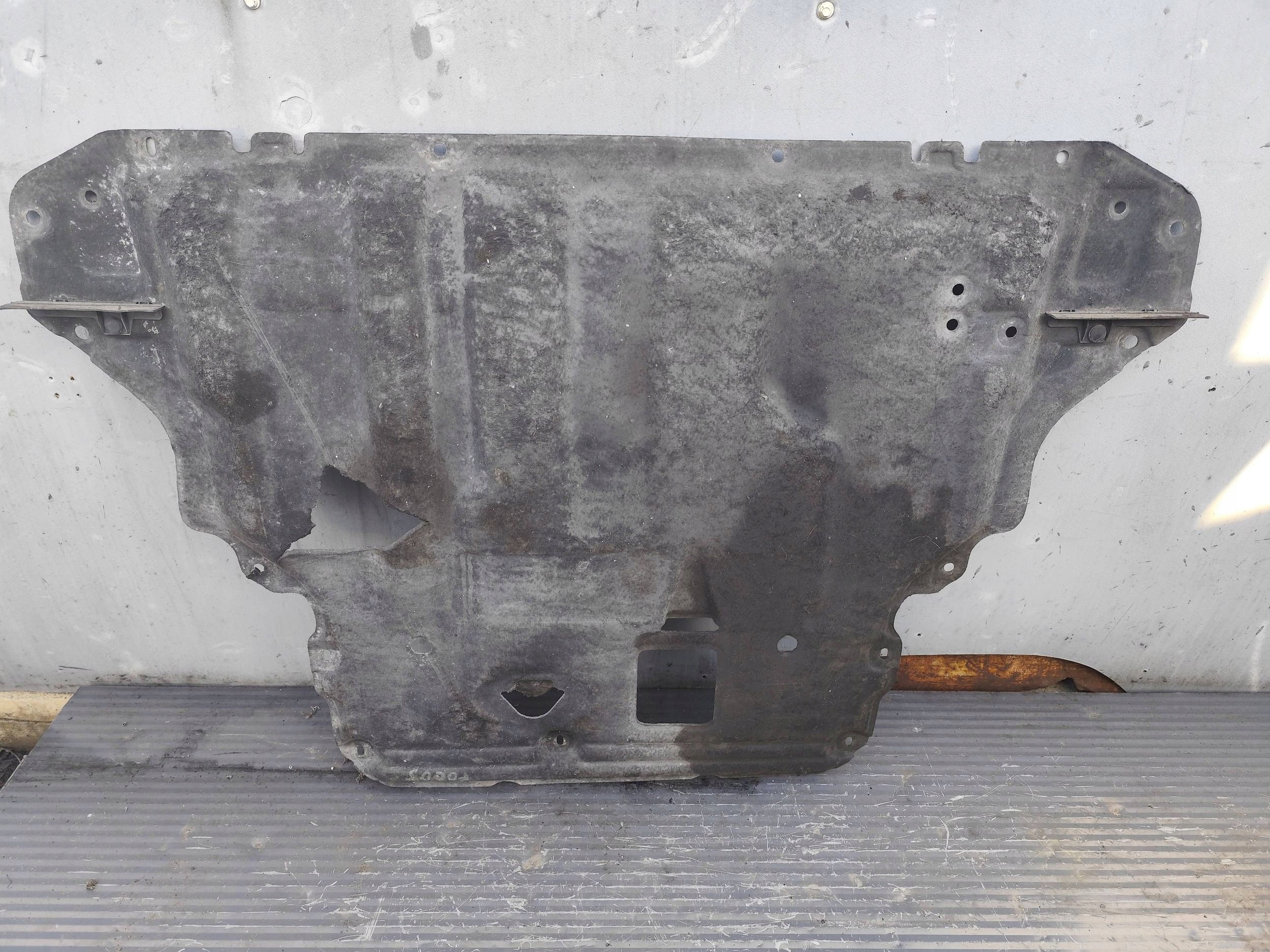 FORD FOCUS MK4 cover cover below engine