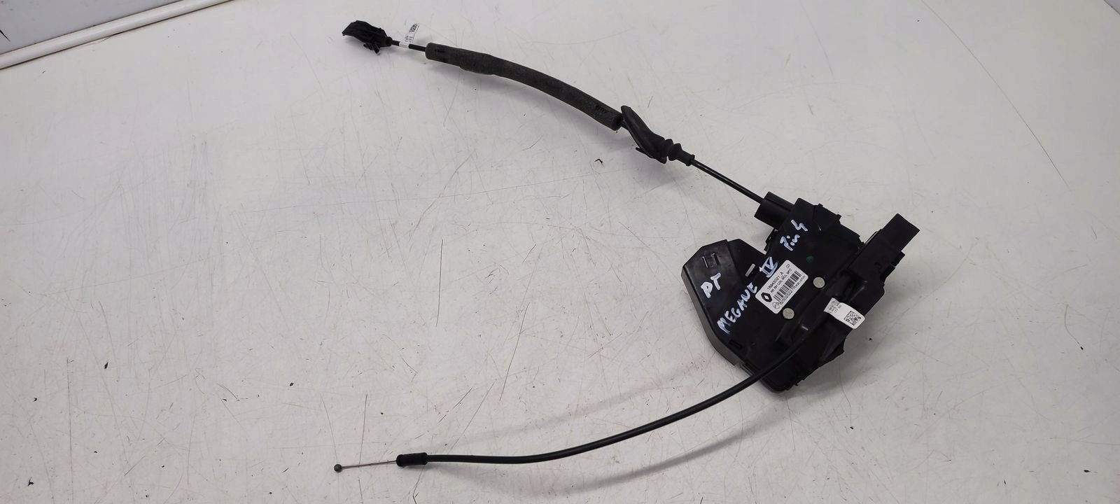 lock door rear part rear right Renault Megane IV