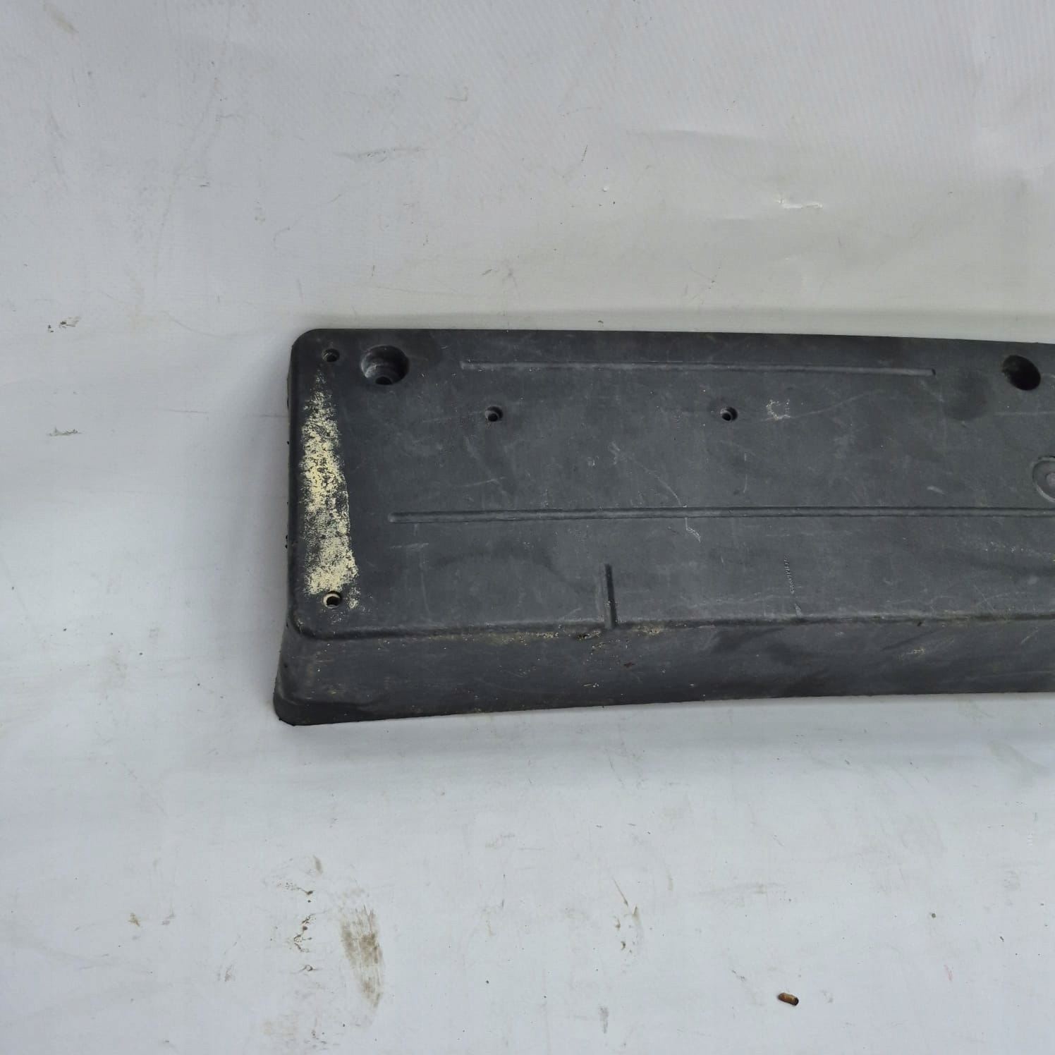 BMW X1 E84 -> frame holder signs REJESTRACYJNEJ front 51117303797