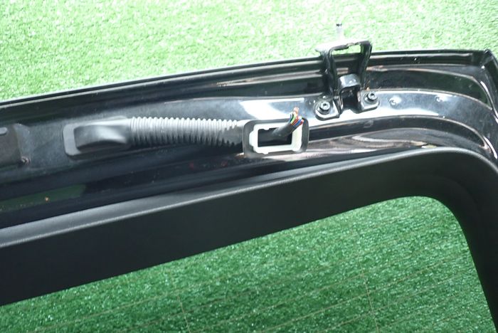 SEAT LEON III KOMBI boot doors rear part