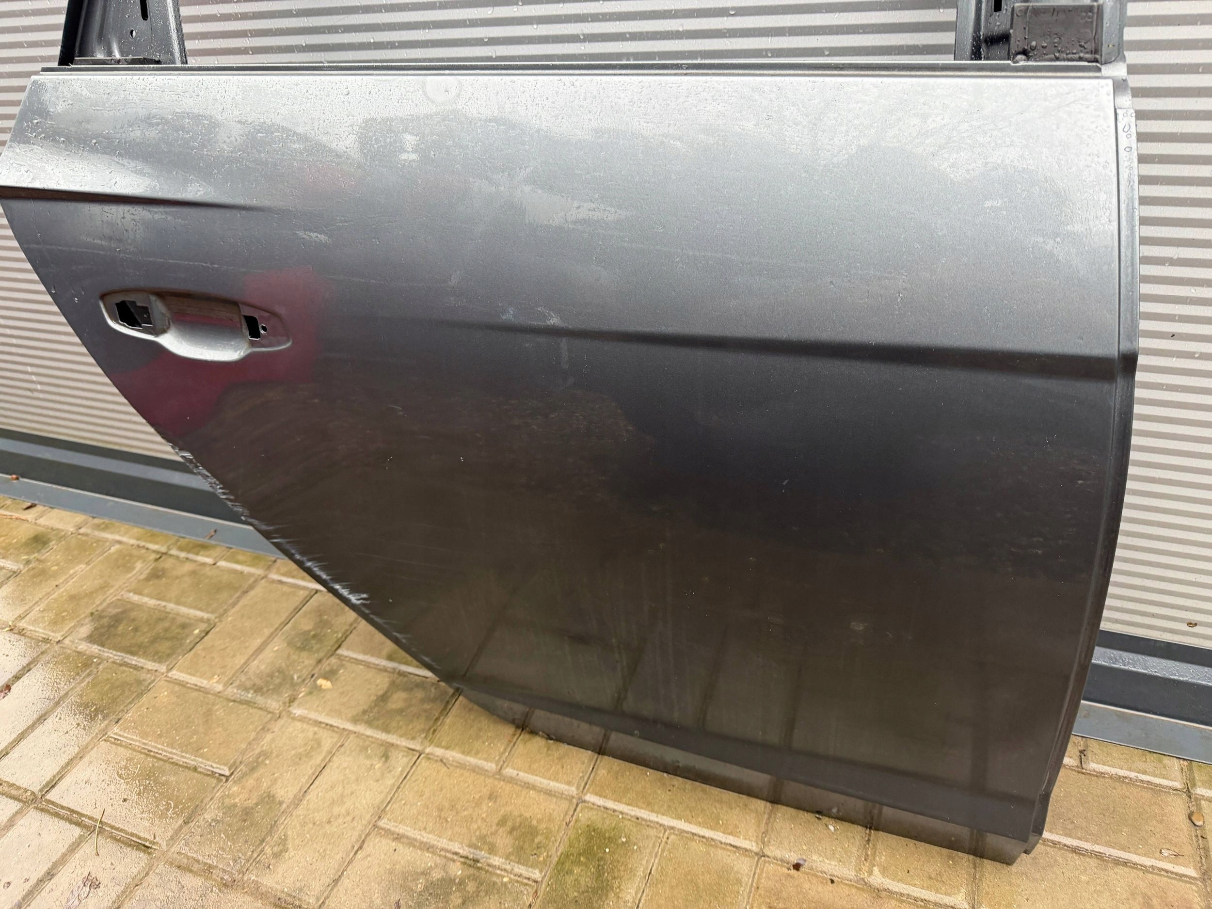 Seat Leon 3 III ajtó hátsó hátsó jobb hátsó hátsó 5F9
