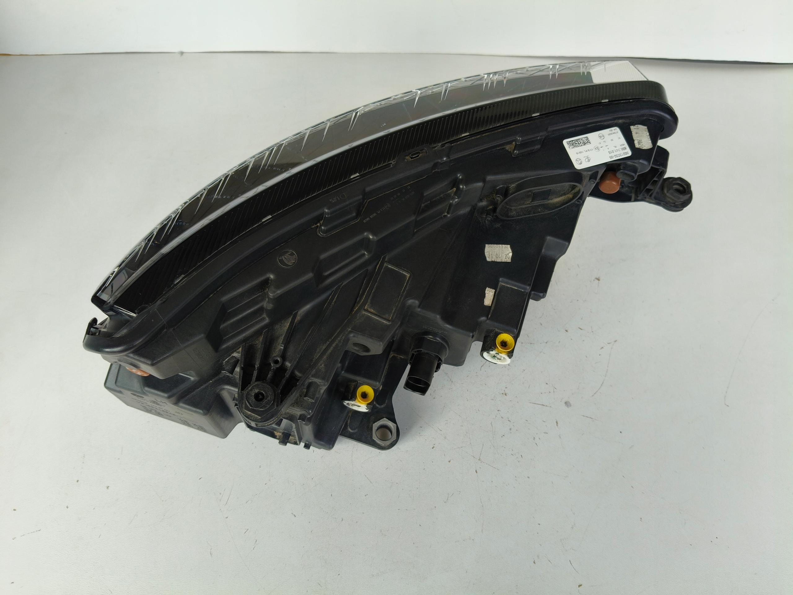 light left REFLEKTOR SKODA KAMIQ 658 18- LED