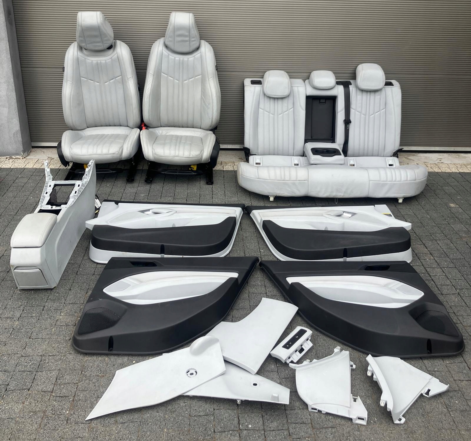 seats side PEUGEOT 308 T9 HB JASNA leather