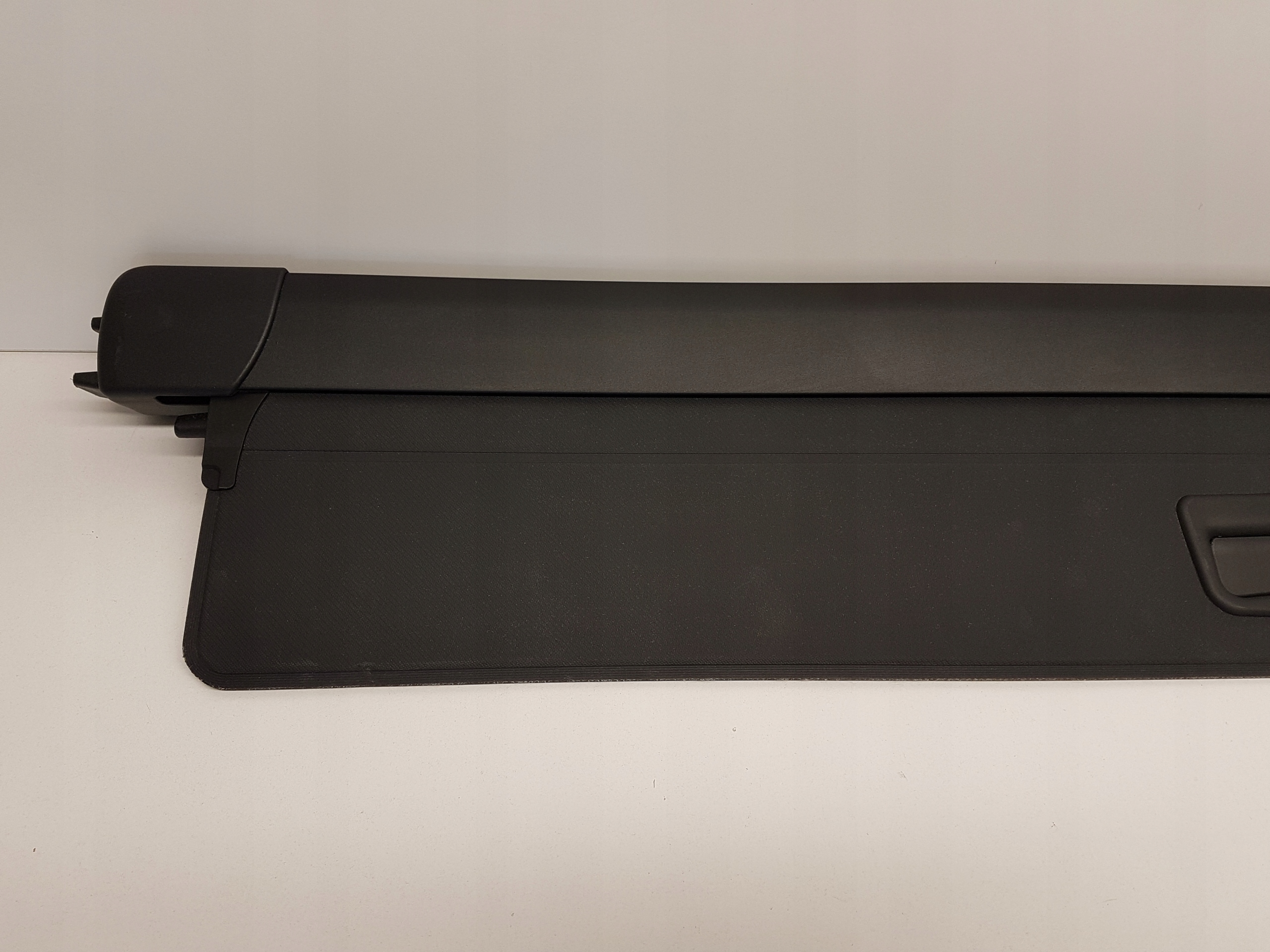 RANGE ROVER VELAR ROLETA BAGAŻNIKA ORYGINAŁ Producent części Land Rover OE