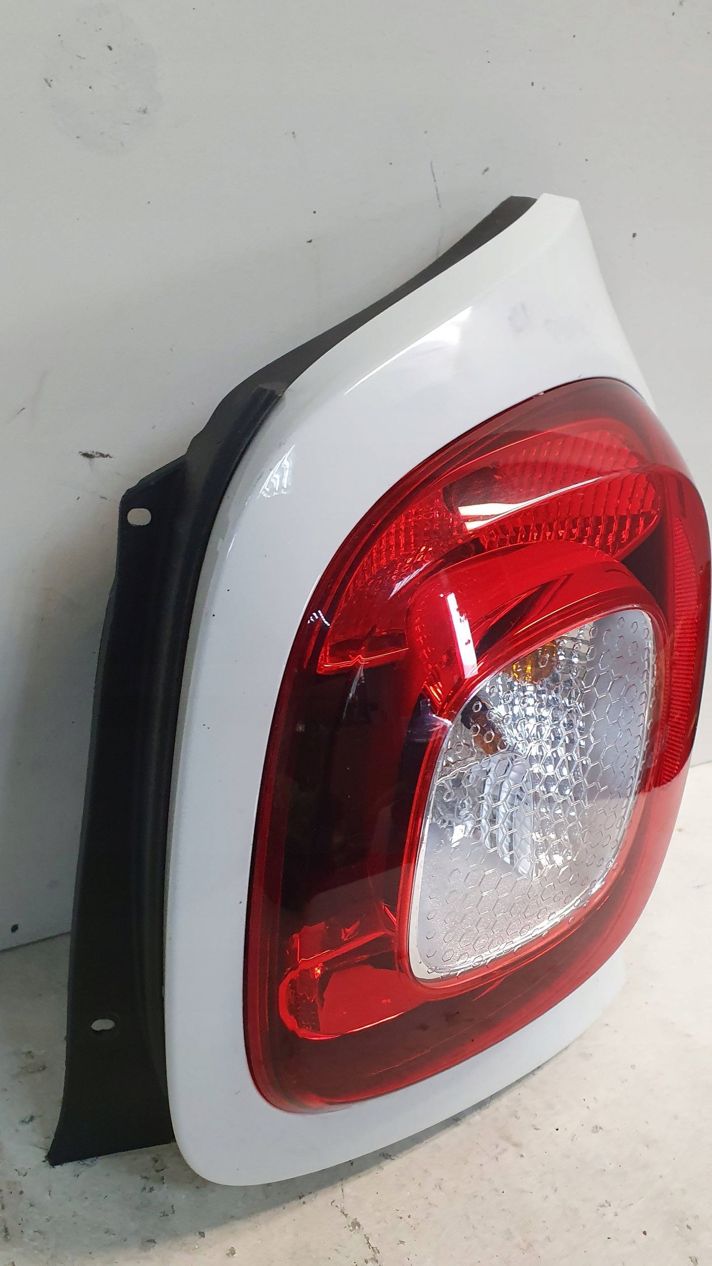 light rear part right 265502707 SMART FORFOUR III 14