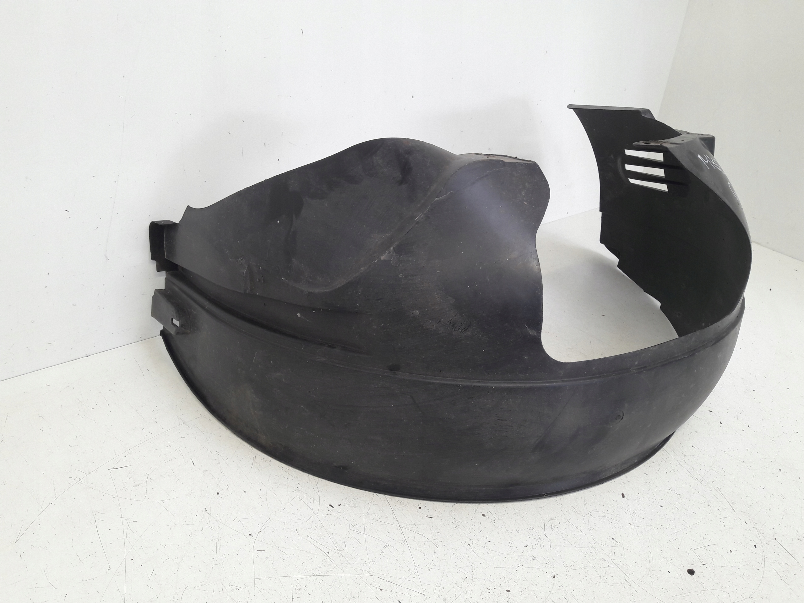 mudguard right front 2S6X16114AC Ford Festa MK6