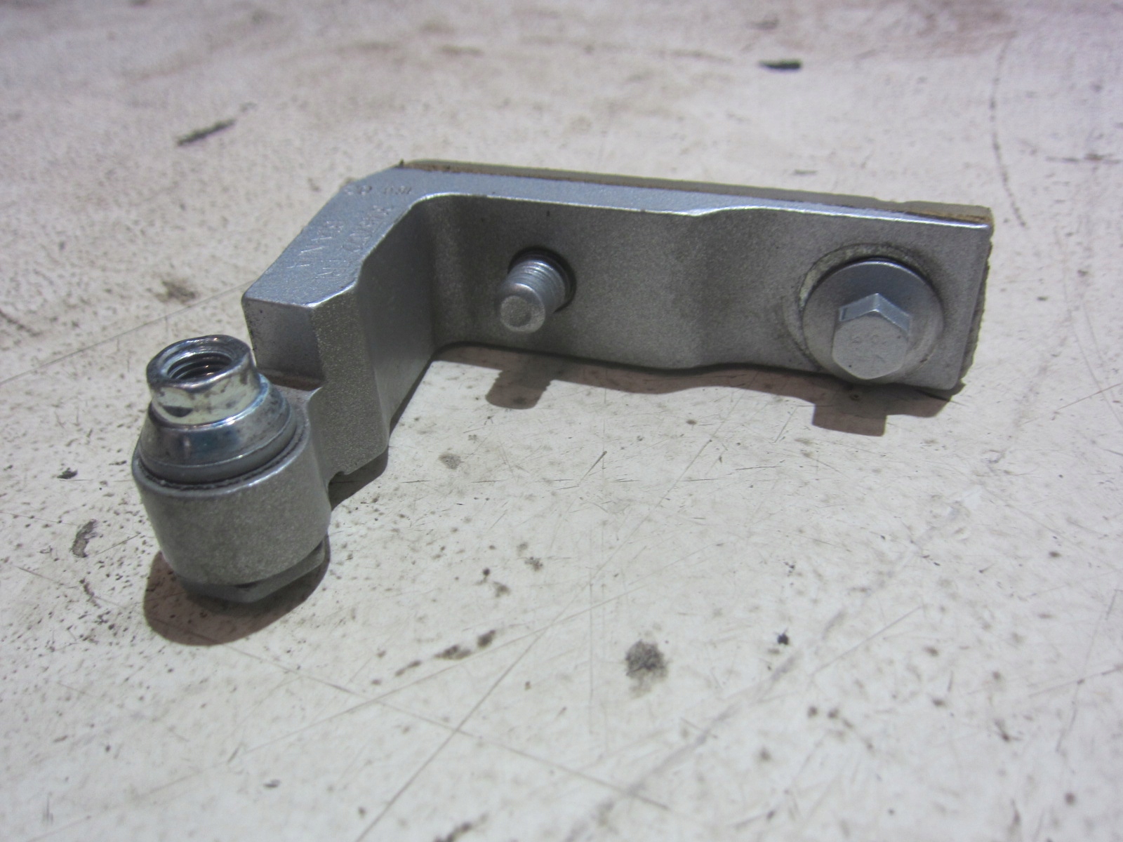 VOLVO XC40 right hinge front front right hinges door XC 40 31457072