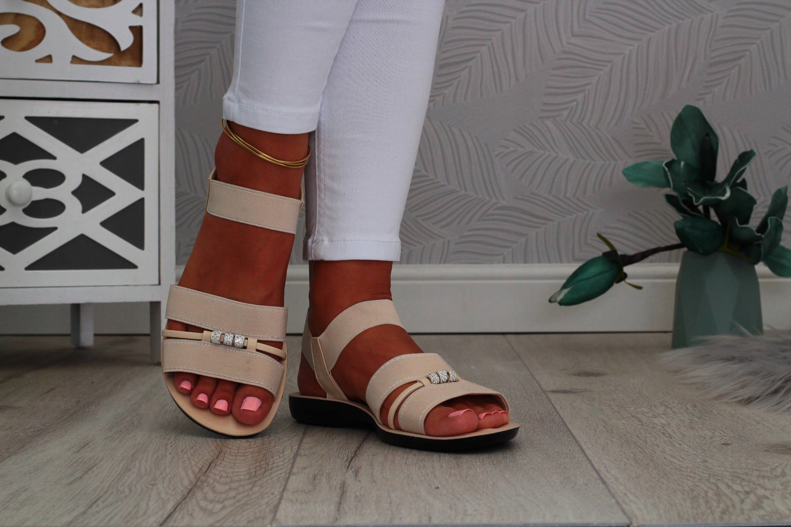 SANDAŁY DAMSKIE SPORTOWE PASKI GUMA PŁASKIE Kod producenta 308BEIGE