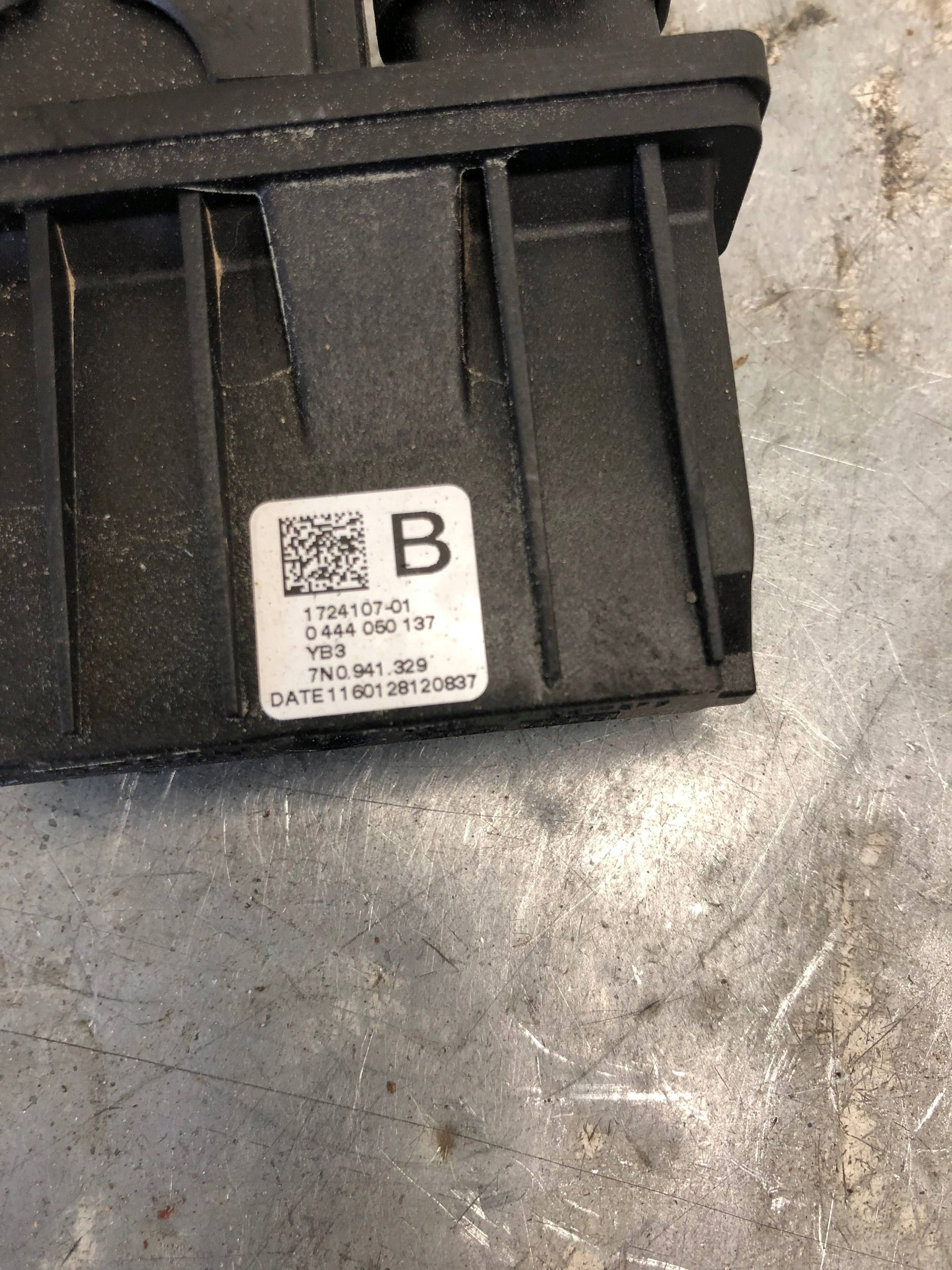 module control unit ADBLUE VW SHARAN 7N0941329