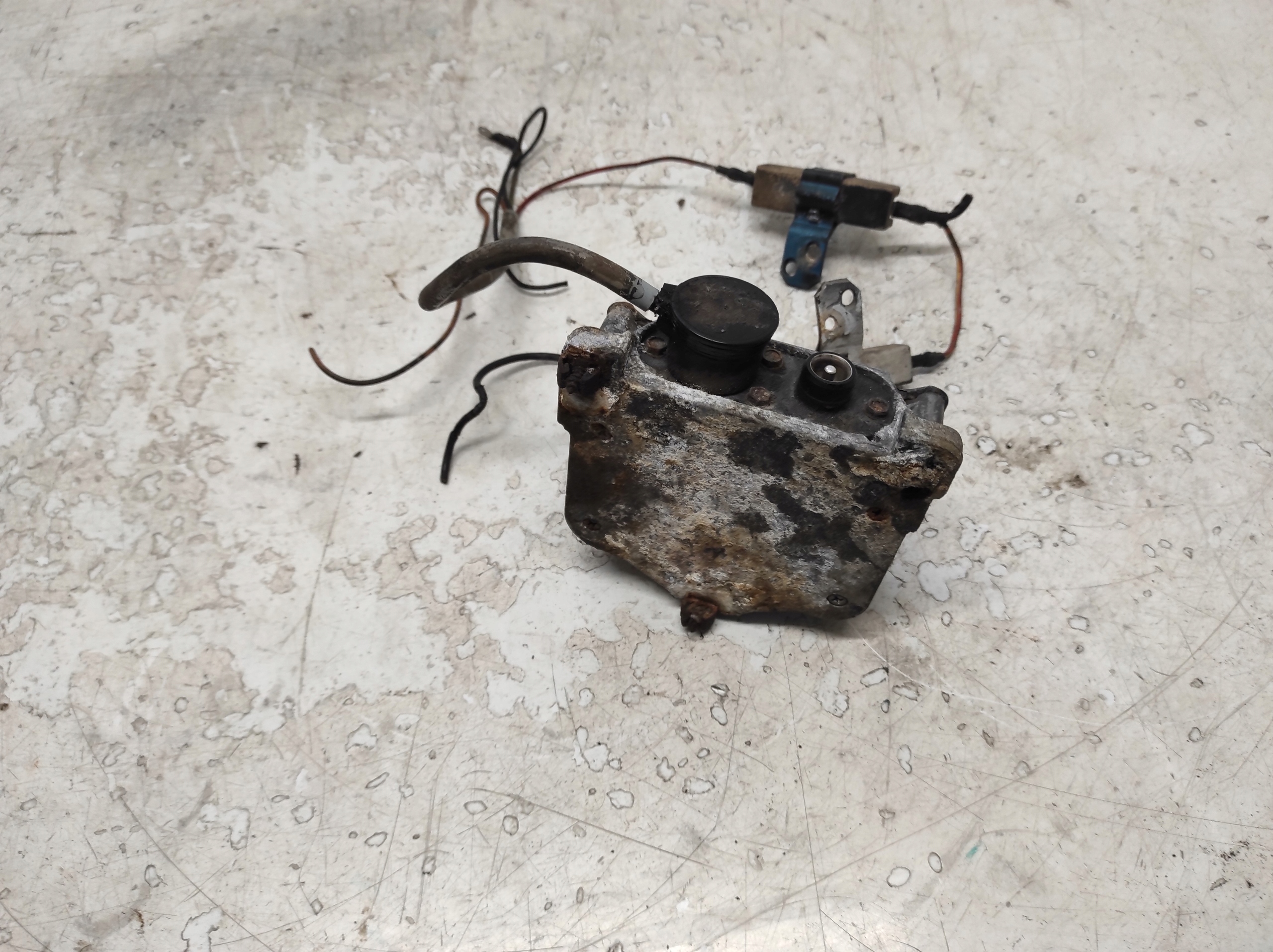 module control unit ZAPLONU MERCEDES W126 420 SE 0227100001